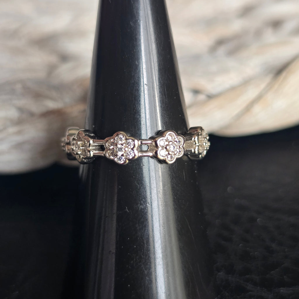 Daisy Stack ring