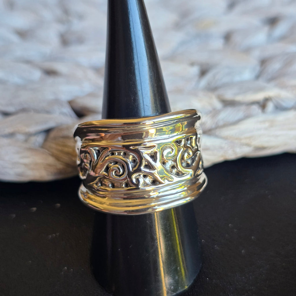 Filigree ring