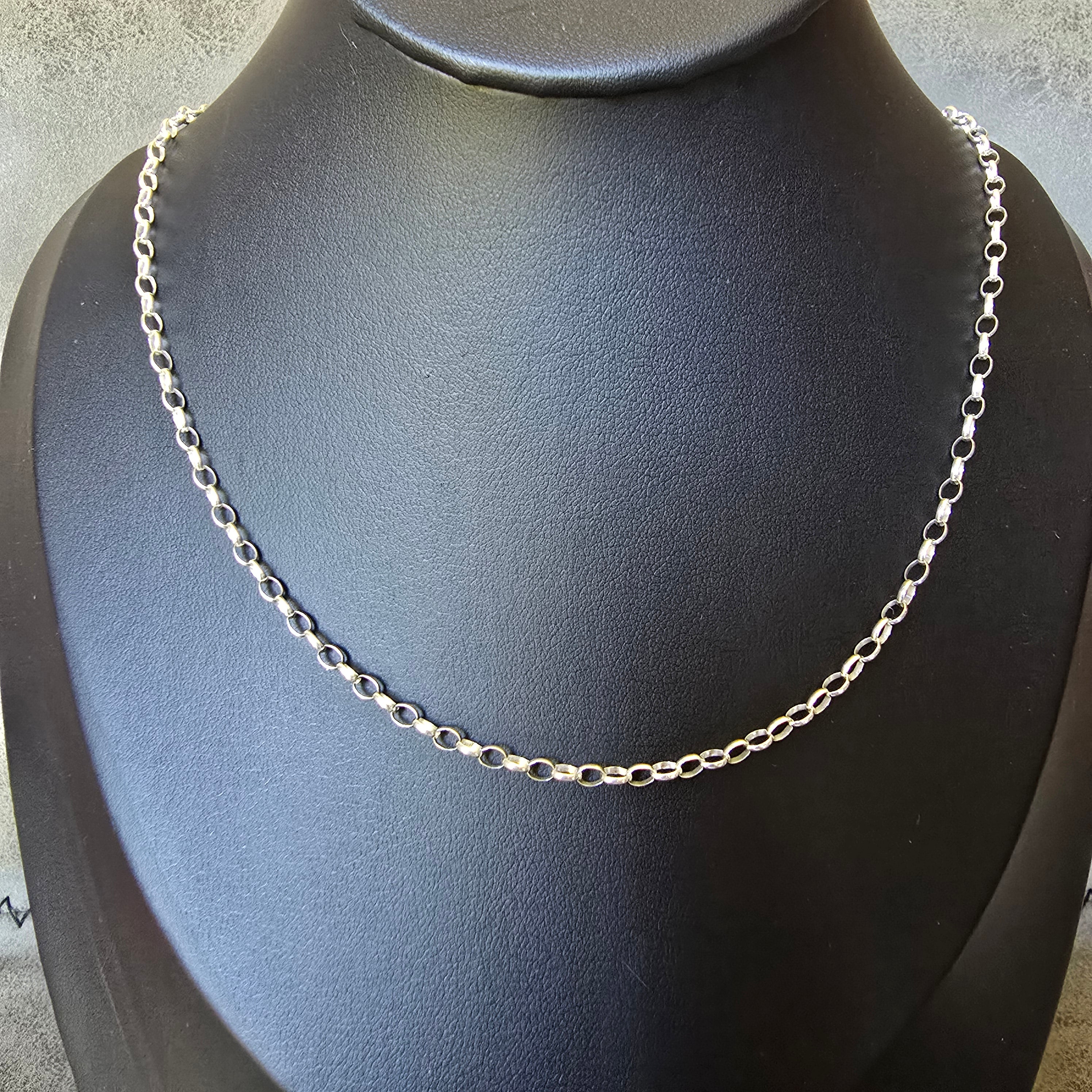3mm Oval Link Necklace