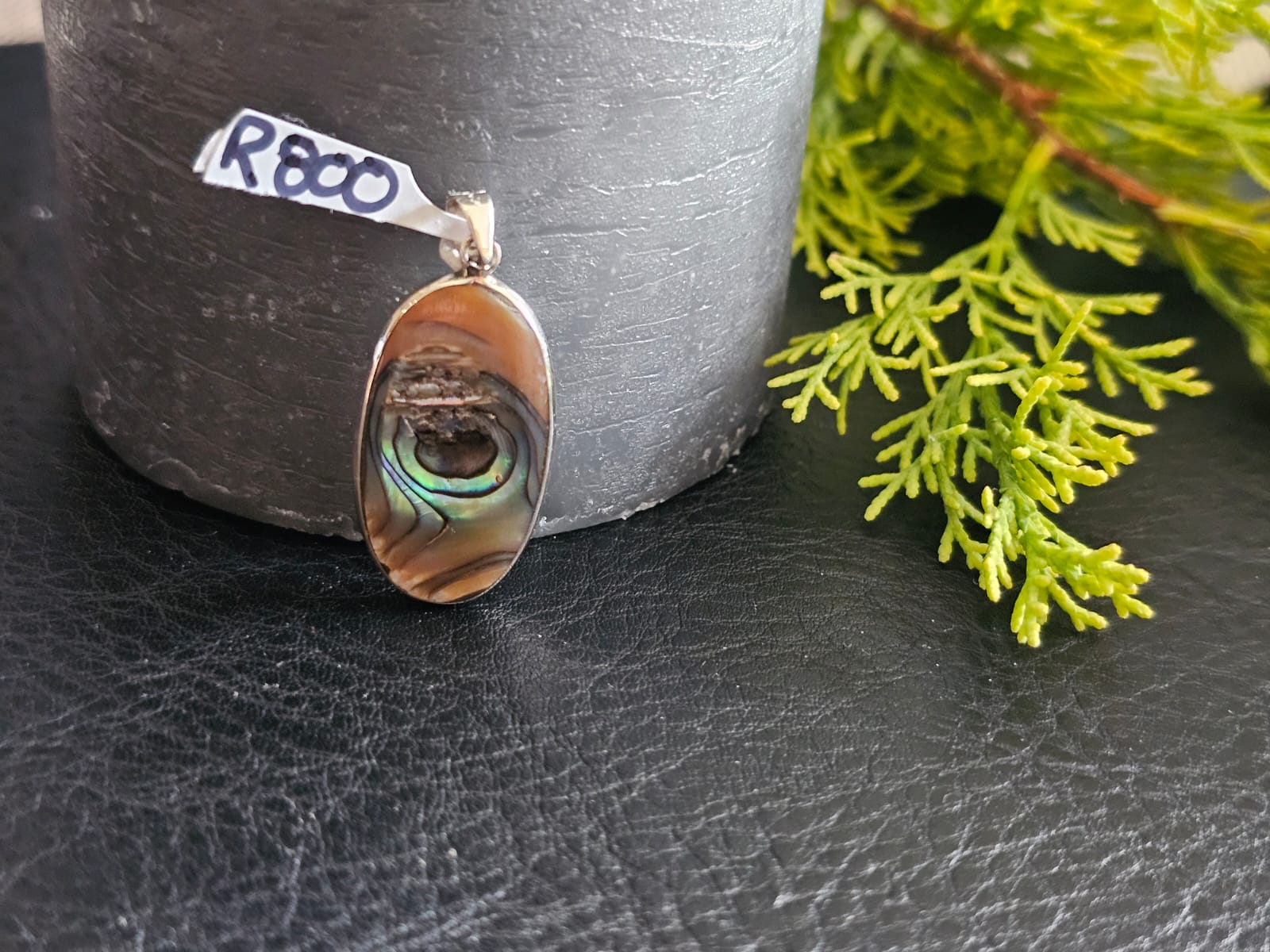 30x16.5mm Reversible Mother of Pearl