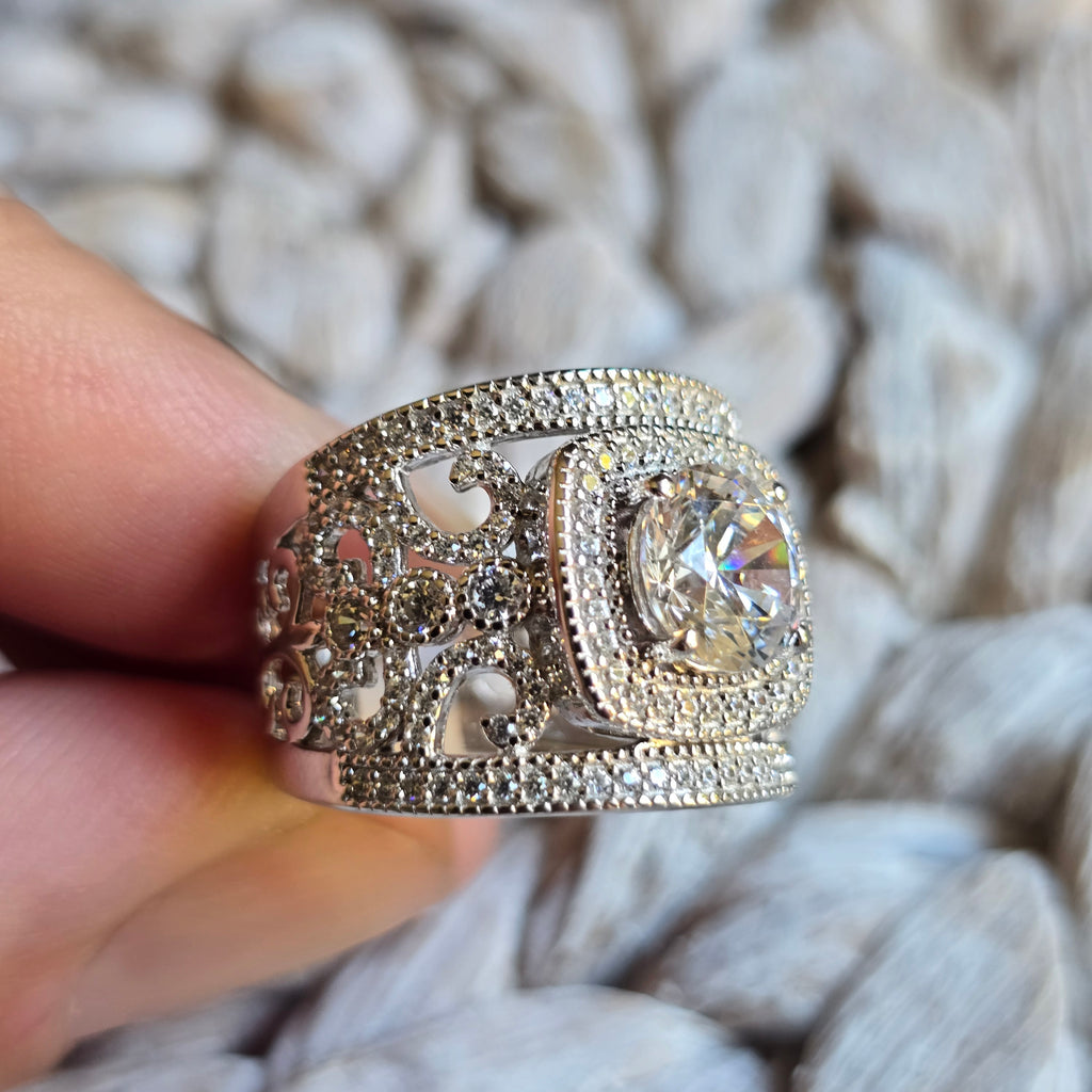 Round Cz Square Halo ring