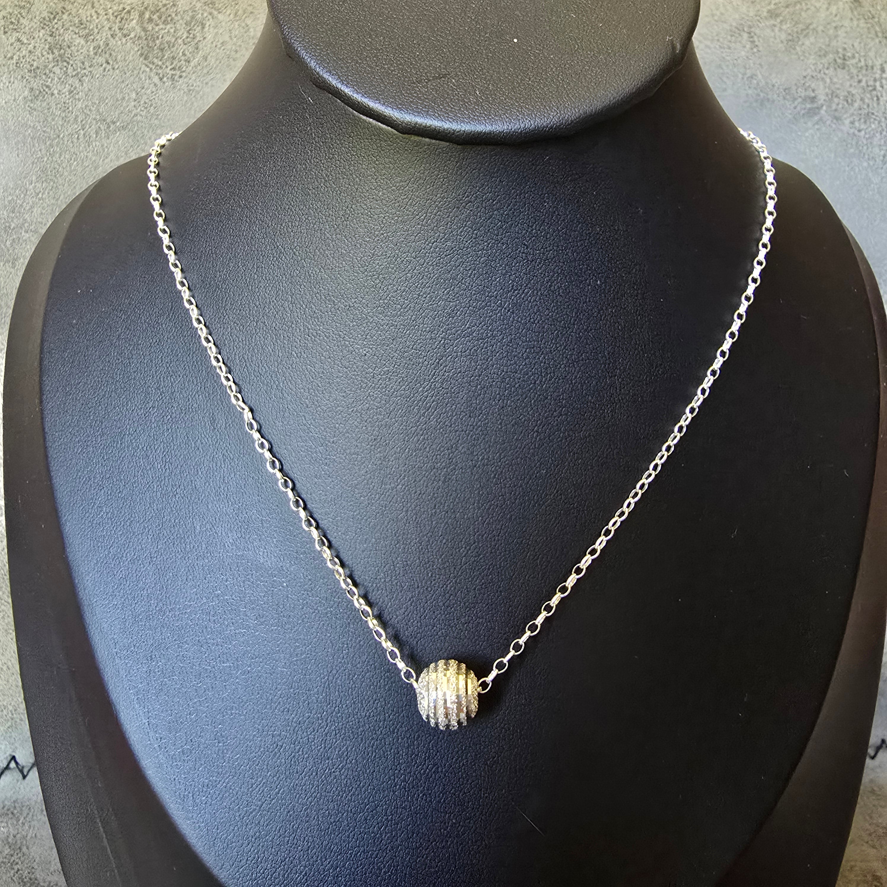 42cm 2mm Oval Link with Ball