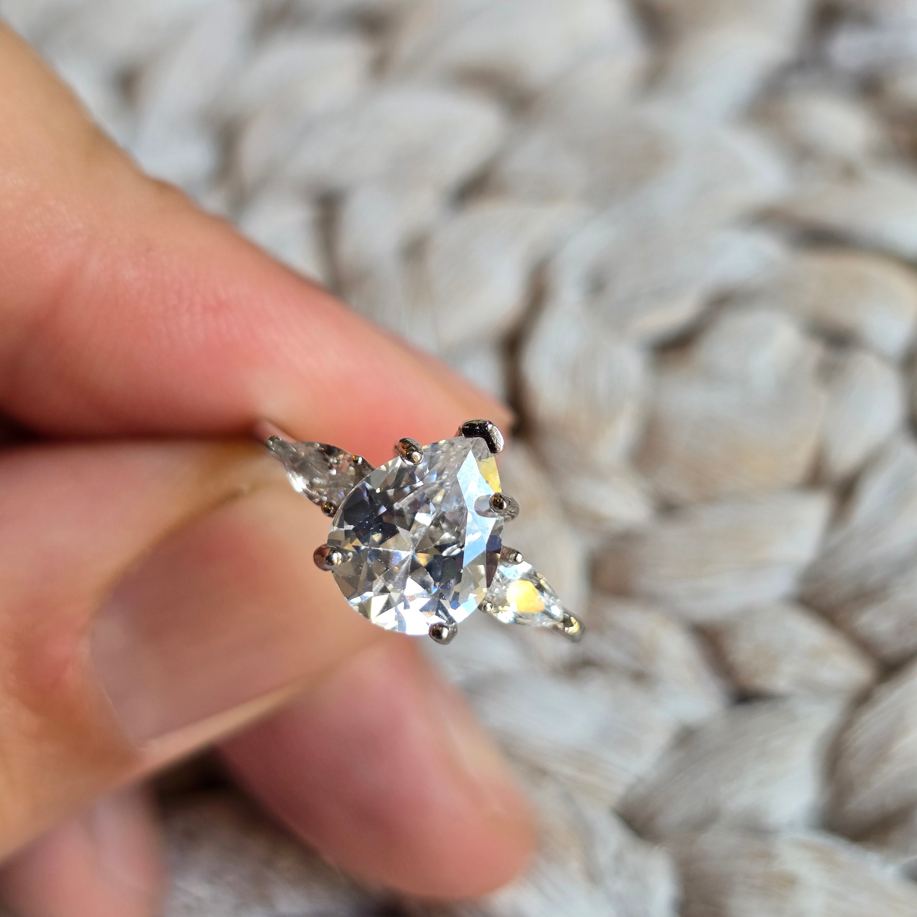 Tear drop Cz ring