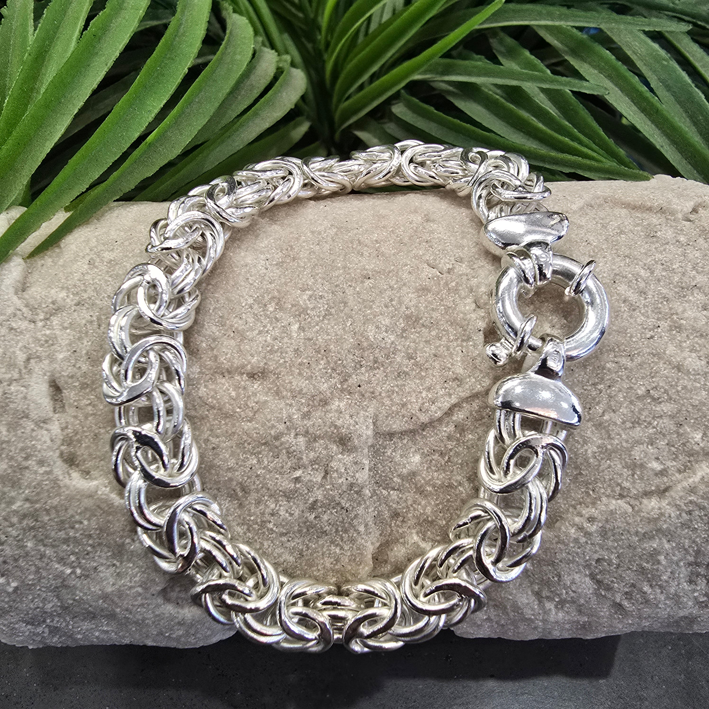 23cm Filigree 10mm Bracelet