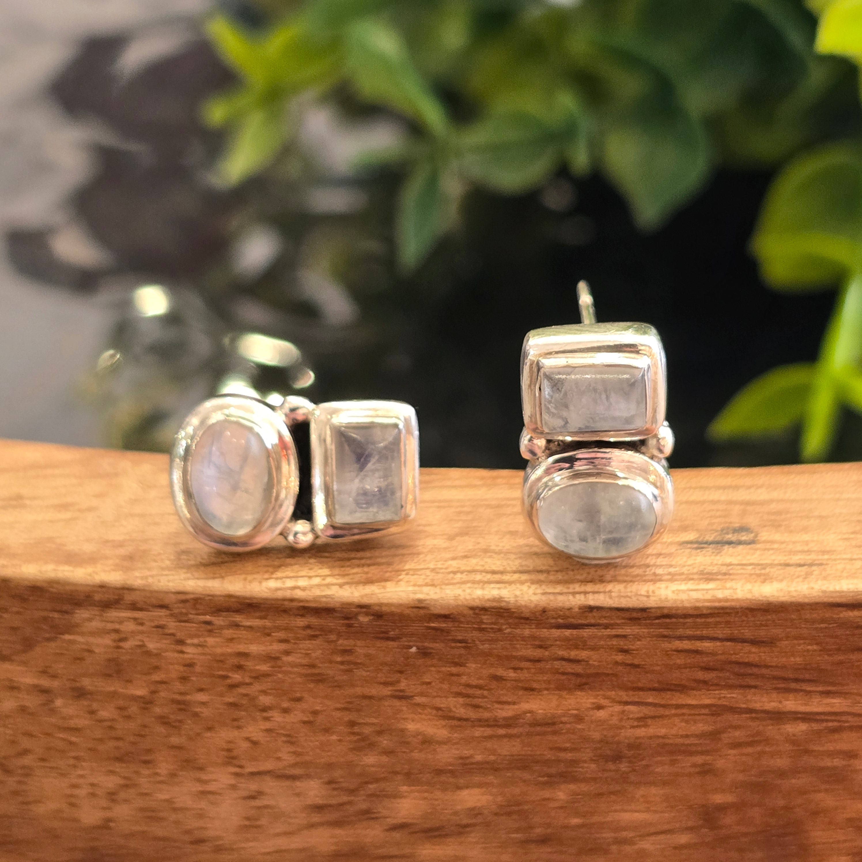 16mm Moonstone