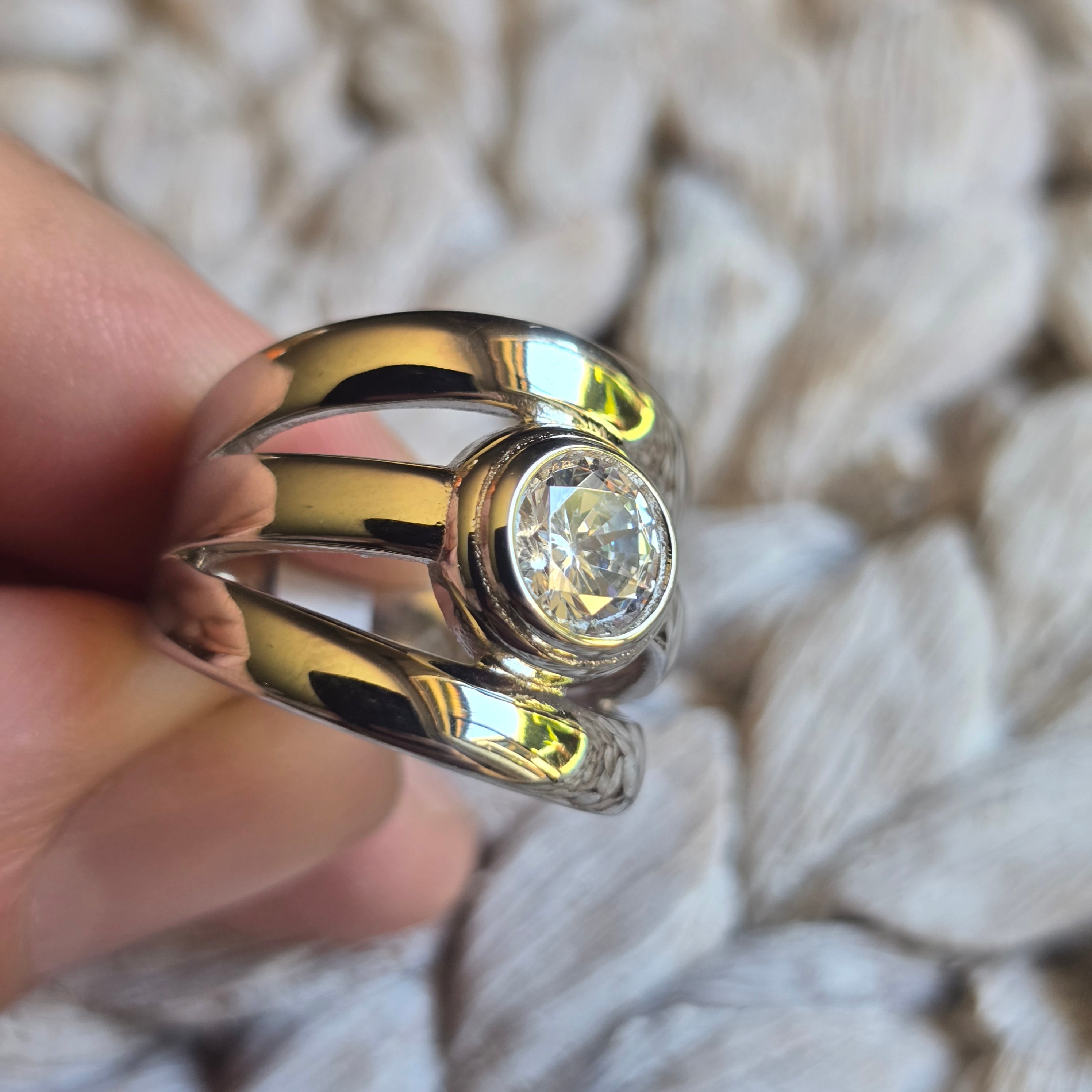 3Band Round Cz ring