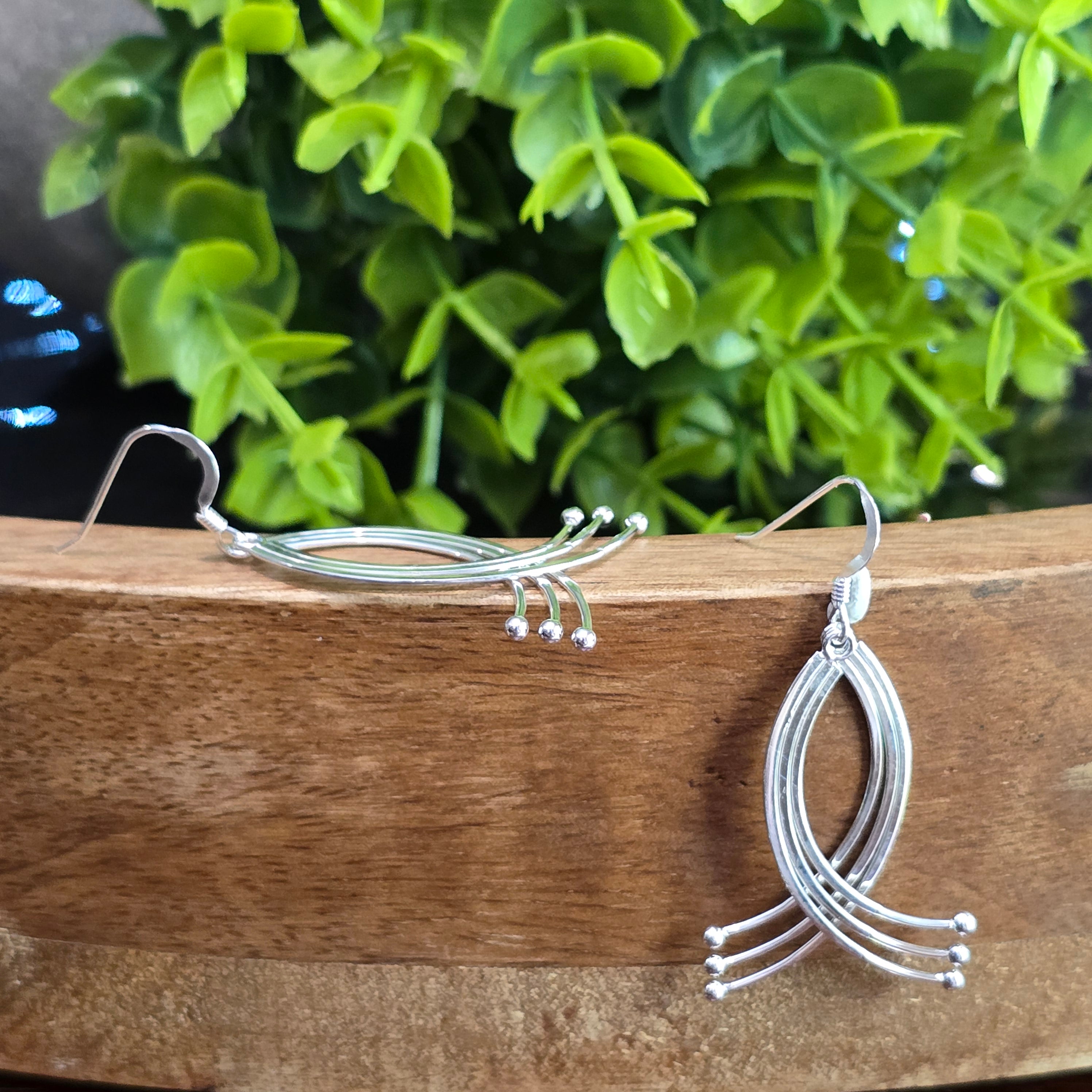 Abstract Dangling
