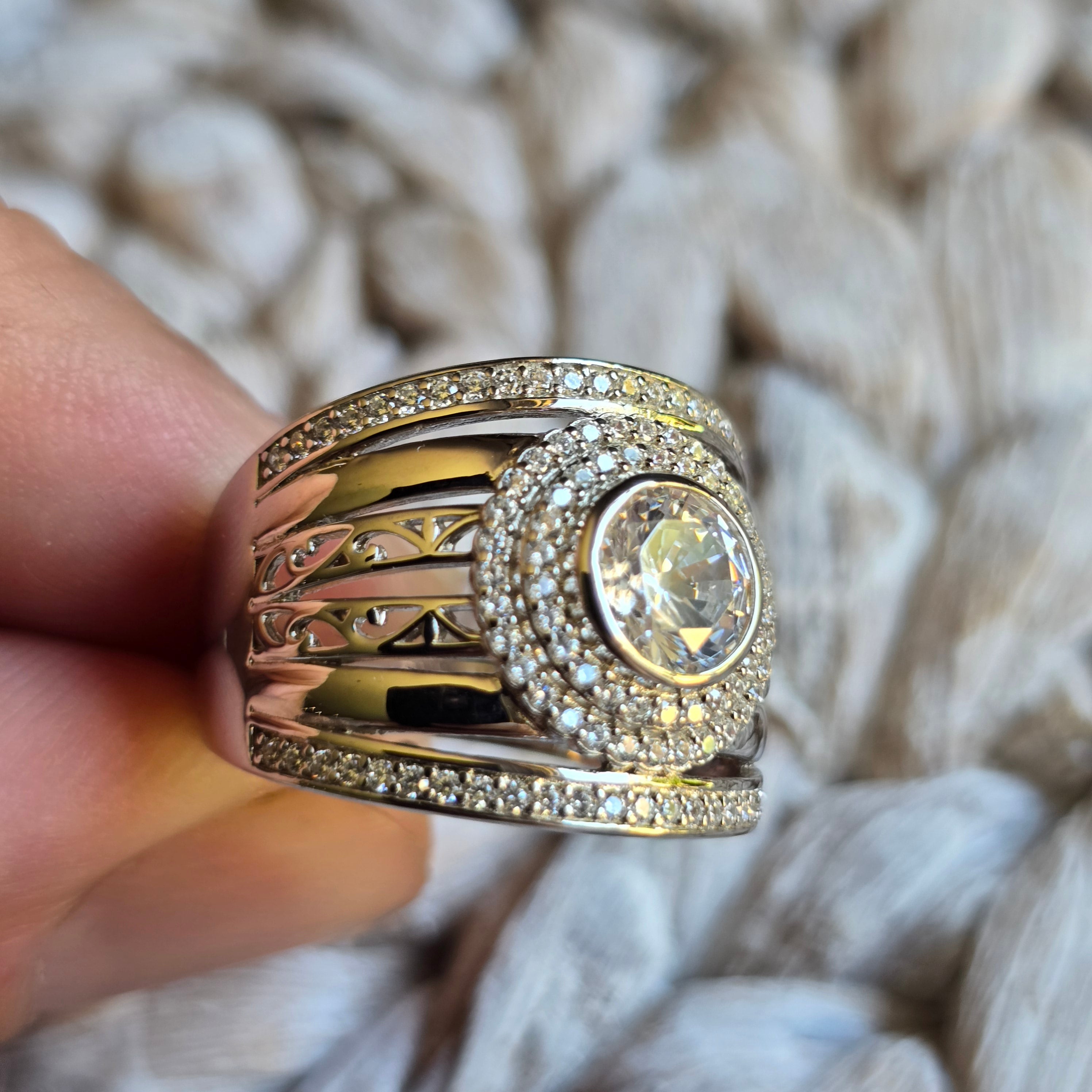 Round Double Halo ring