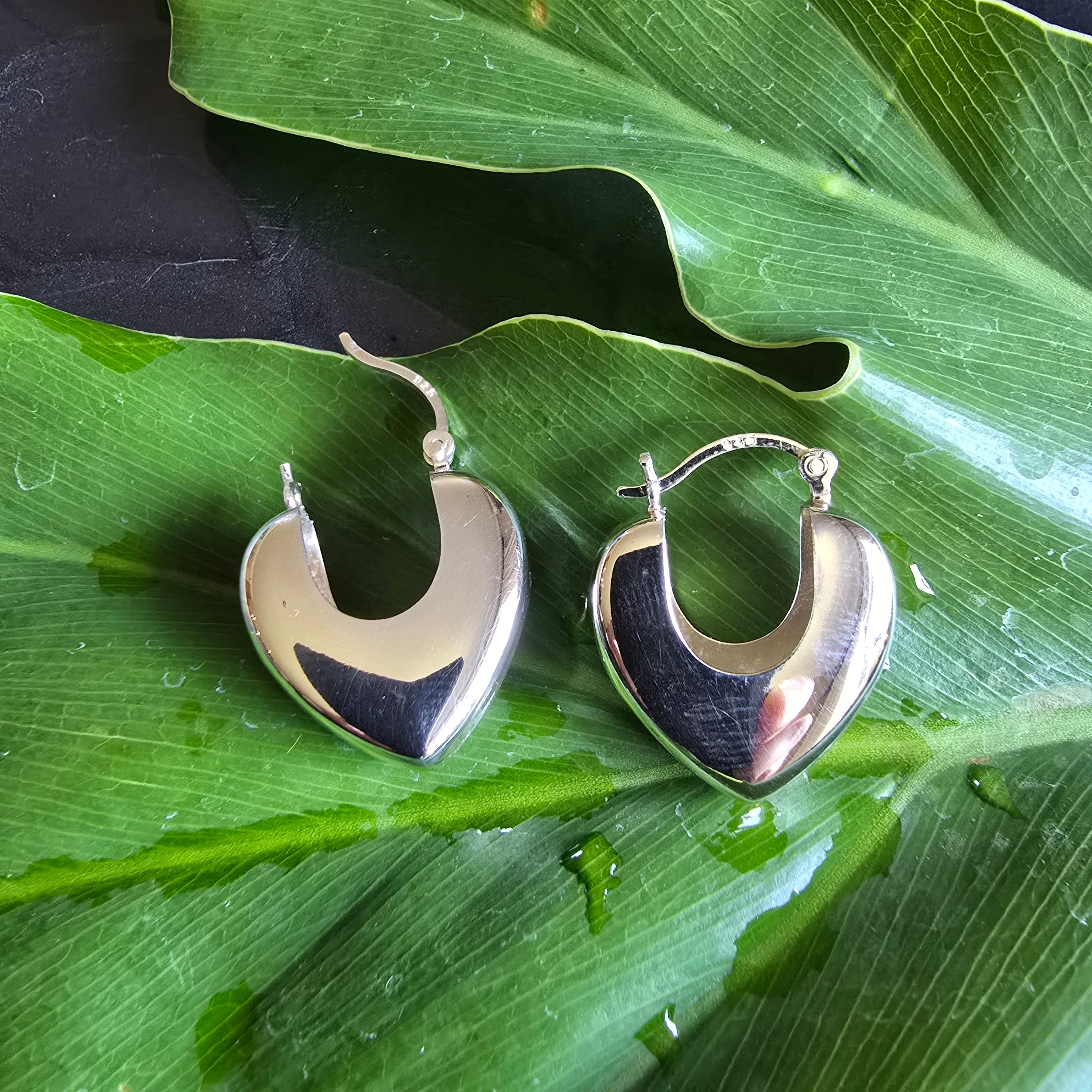 26mm Hollow Heart Hoops