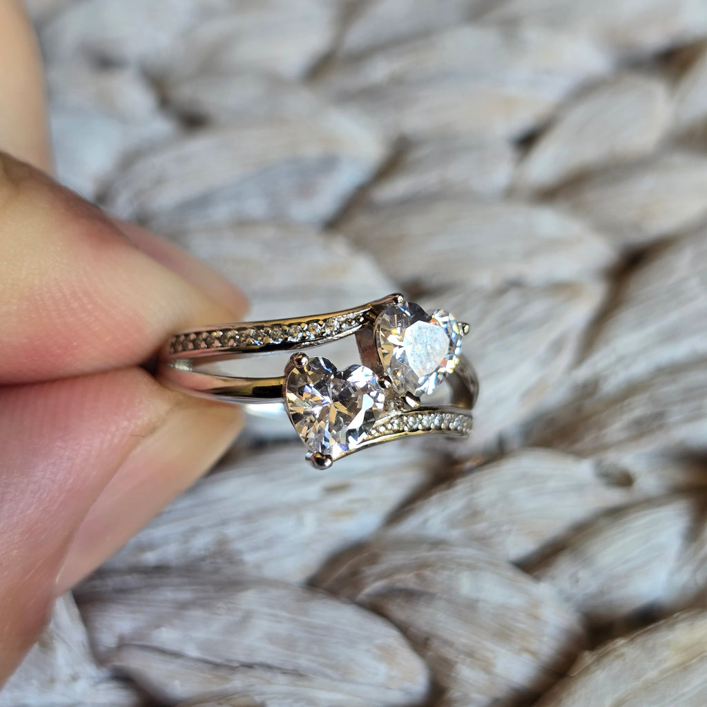 Double Heart Cz ring