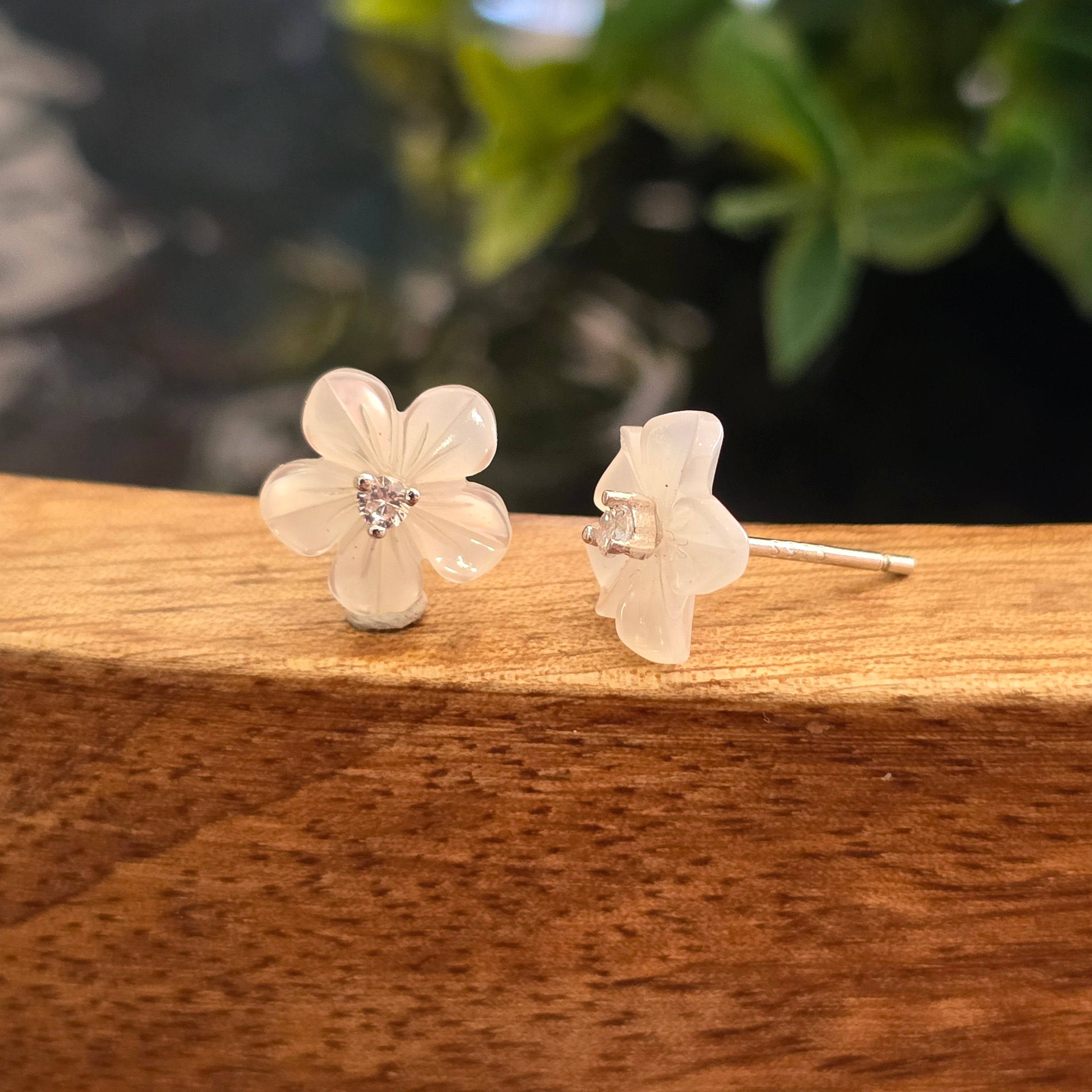 12mm Pearl Flower