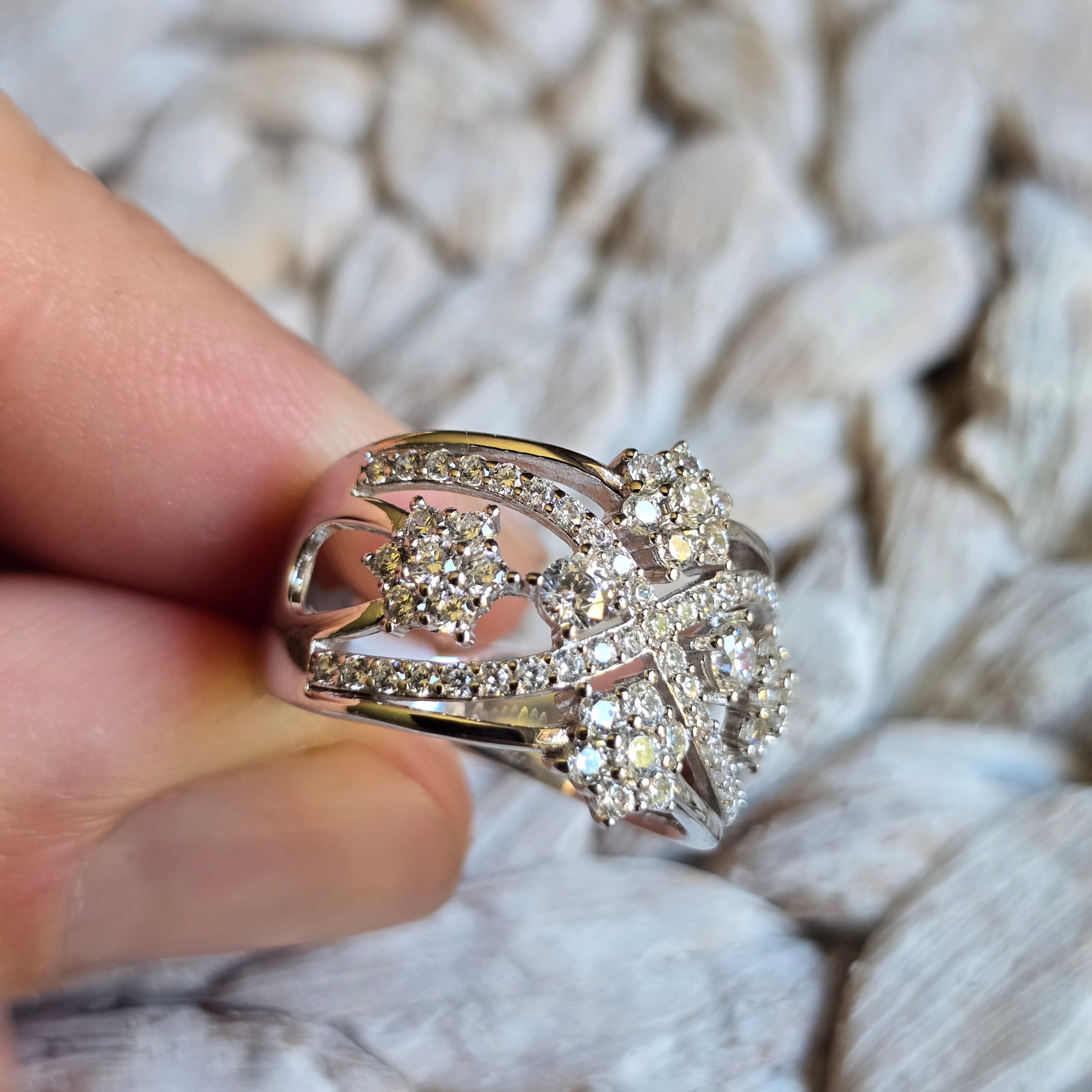 Vintage Cz ring