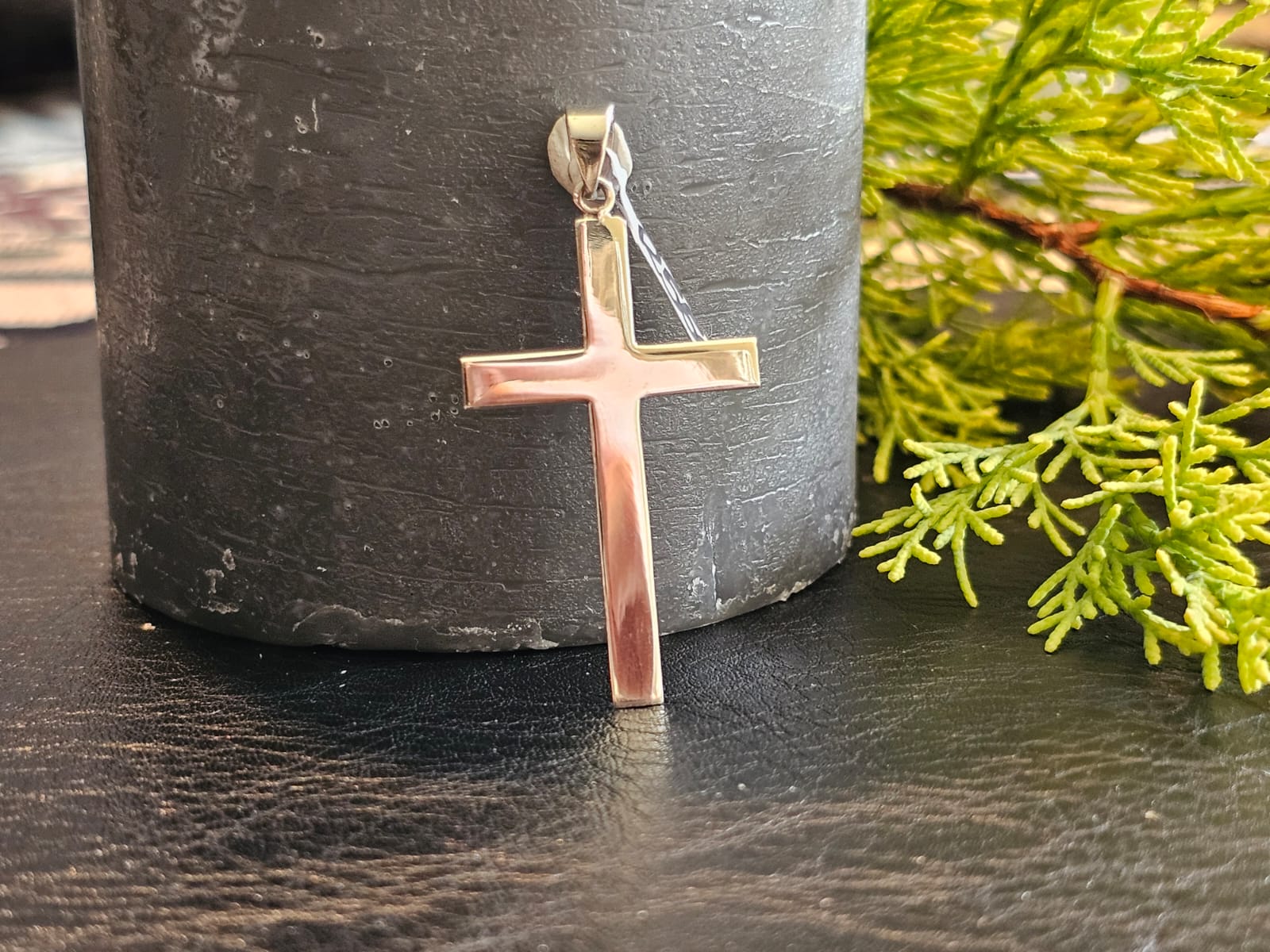 41x24mm Plain Cross