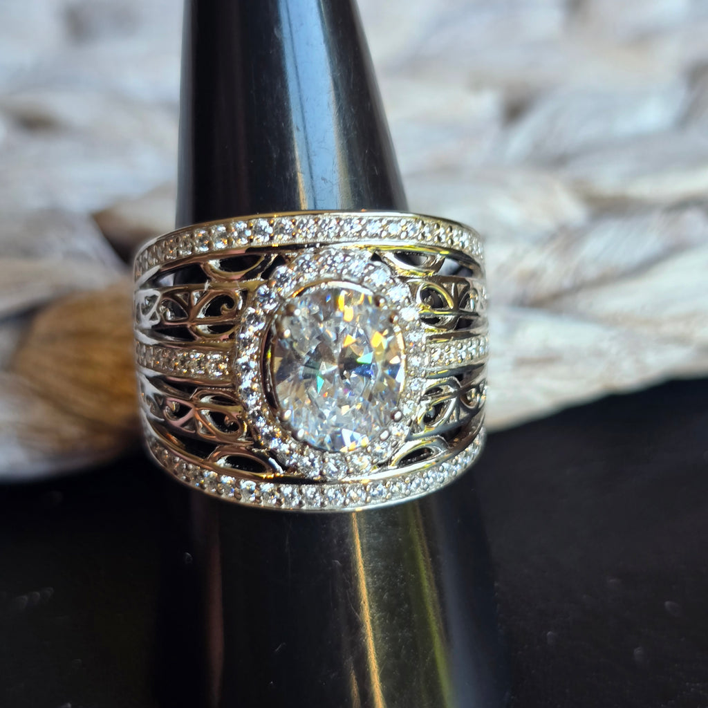 Oval Halo Cz ring