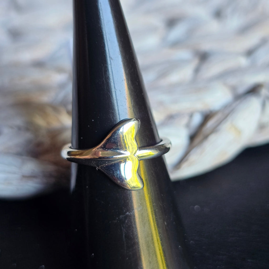 Whale Tail ring