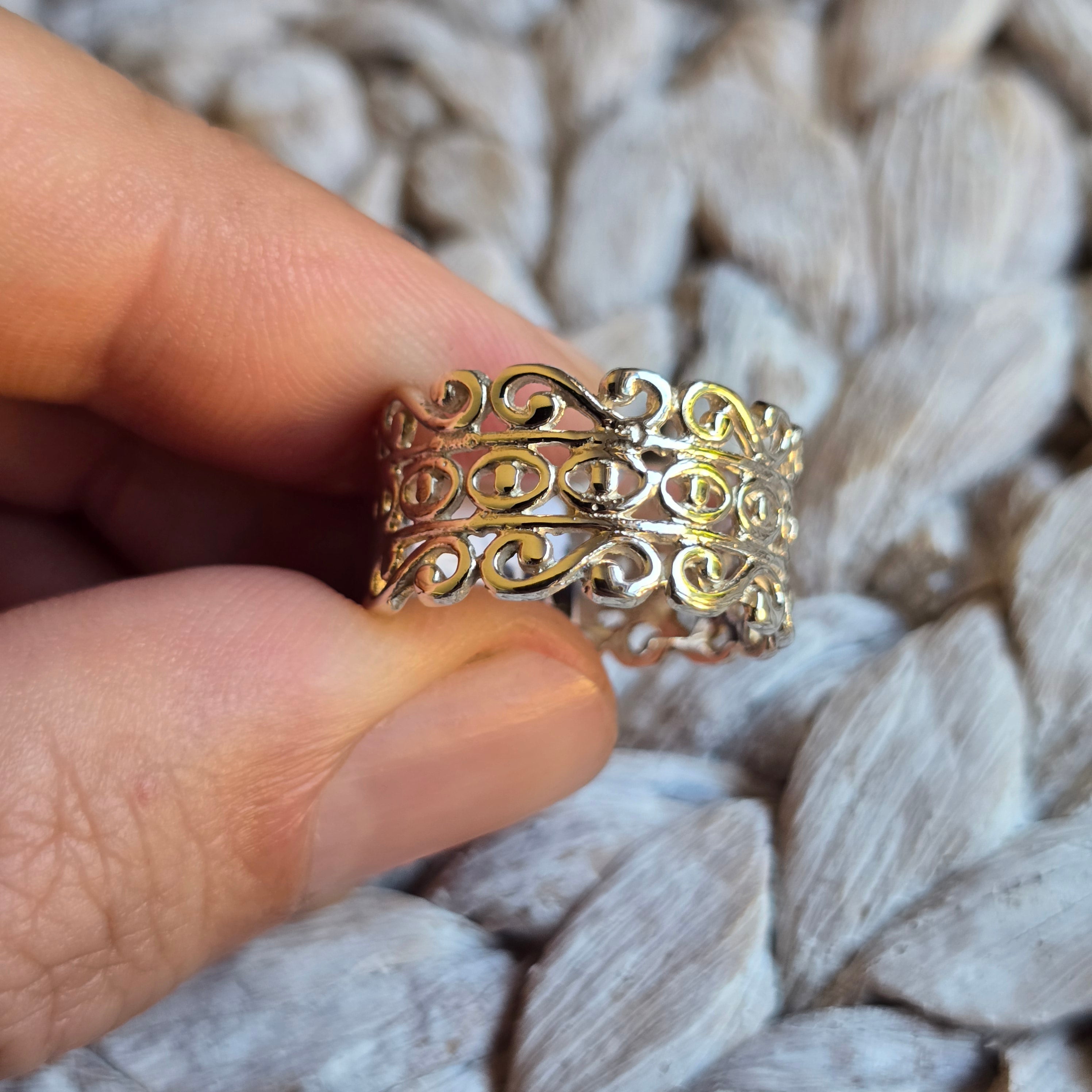 Filigree Eternity ring