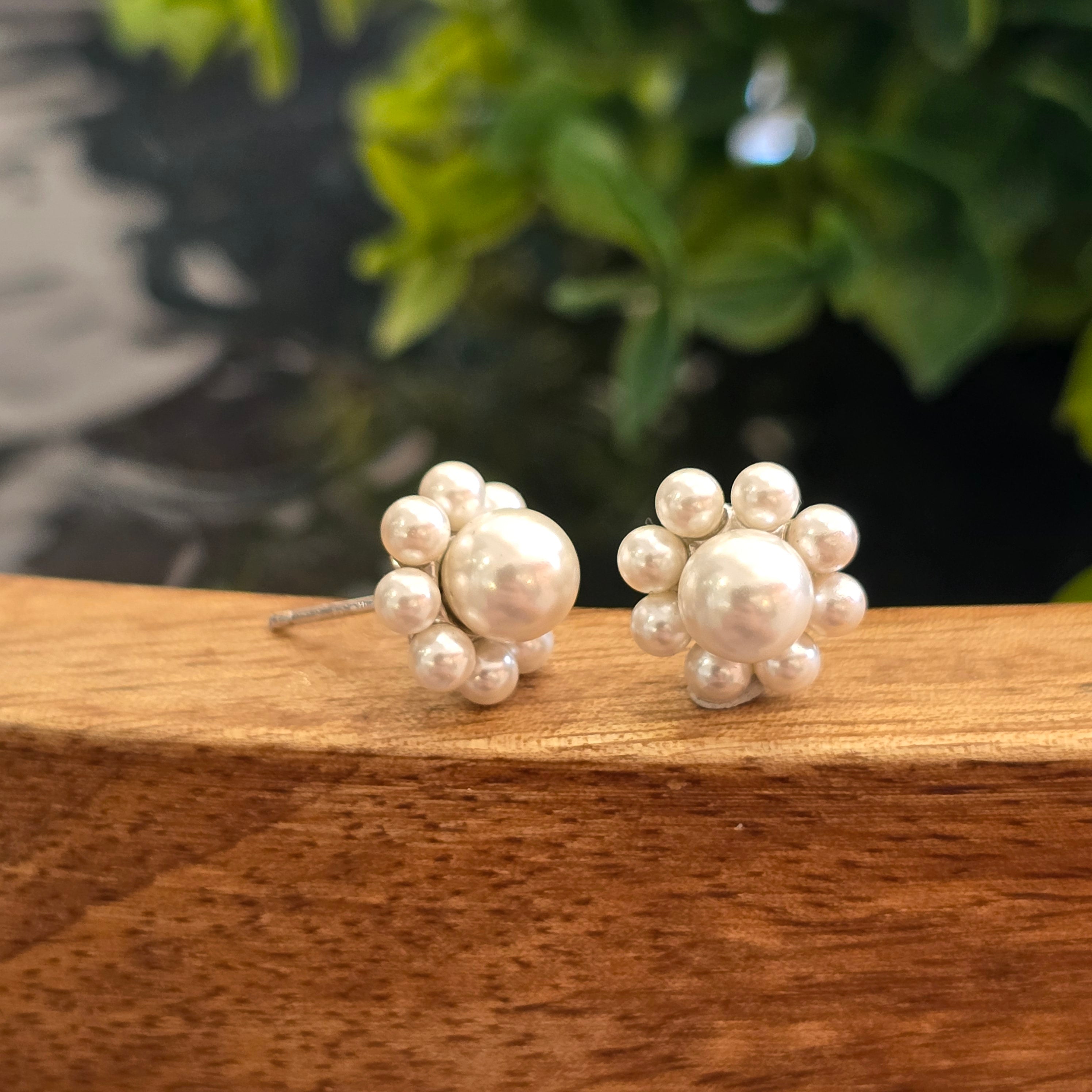 12mm Pearl Flower Stud