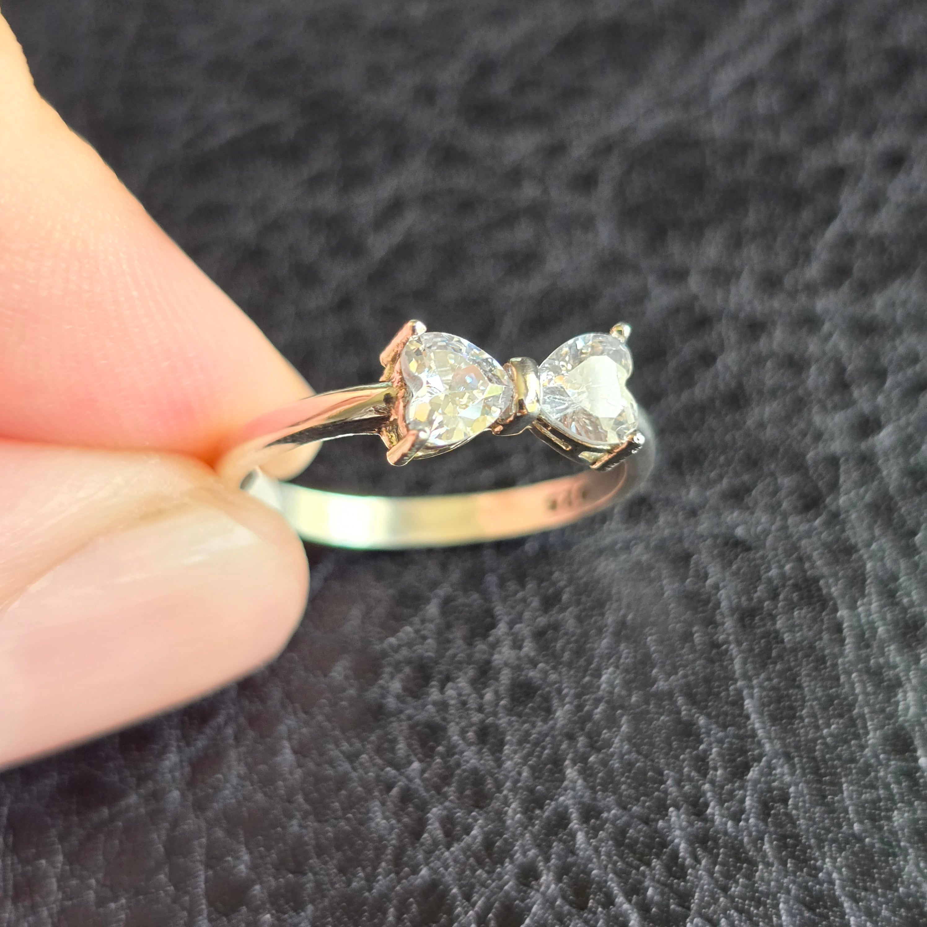 Bowtie Cz ring