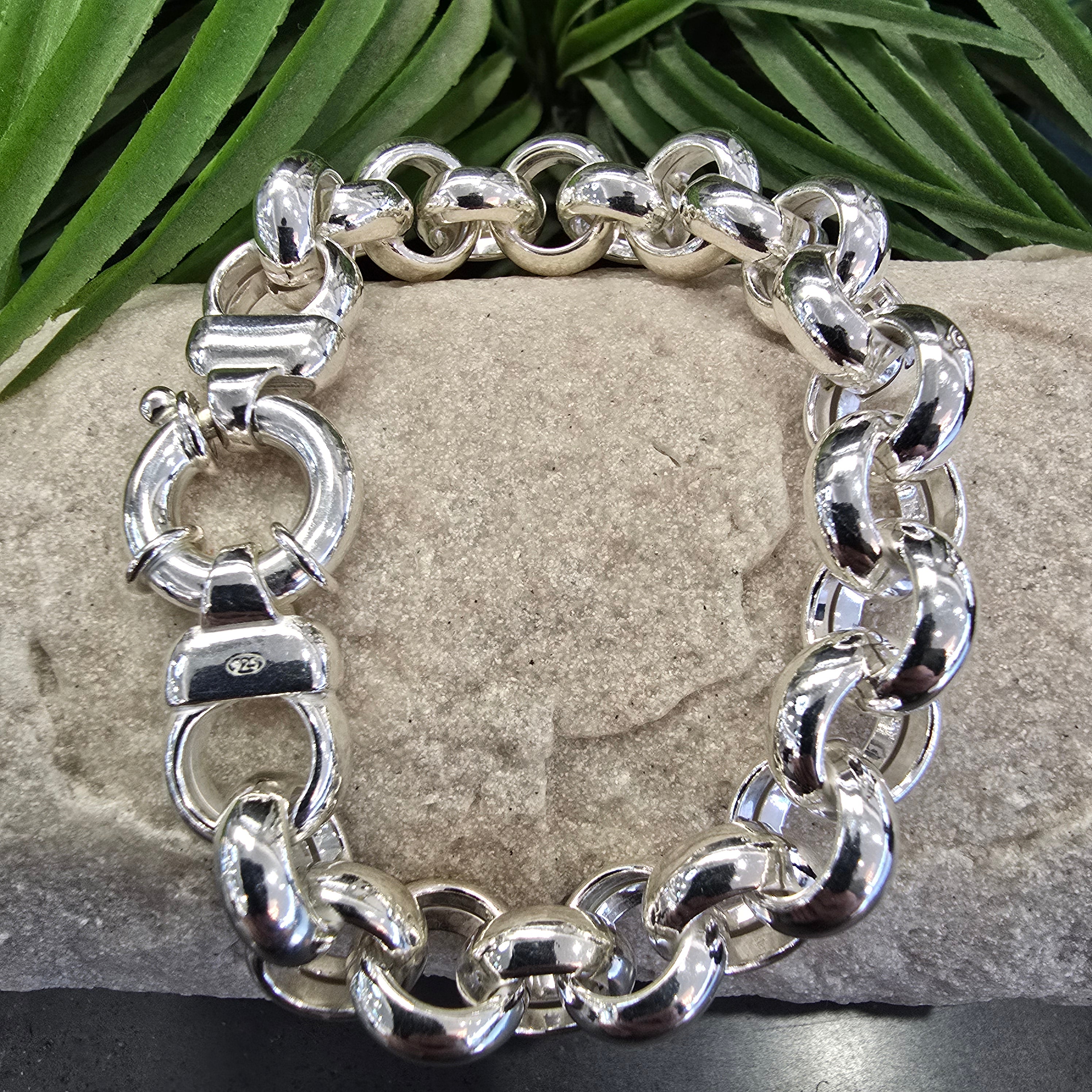 22.5cm Baulcher 14mm Bracelet