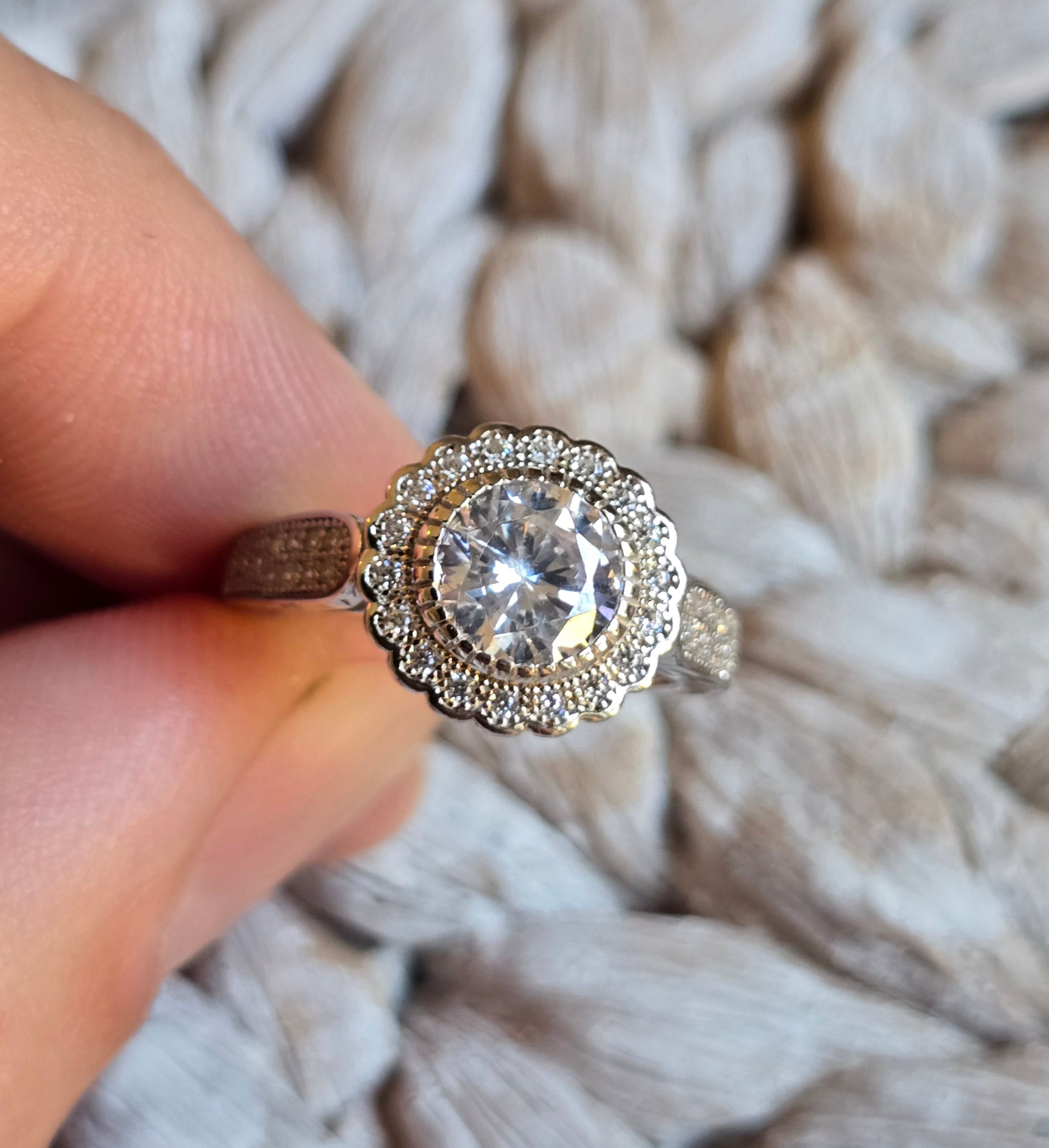 Round Cz Halo ring