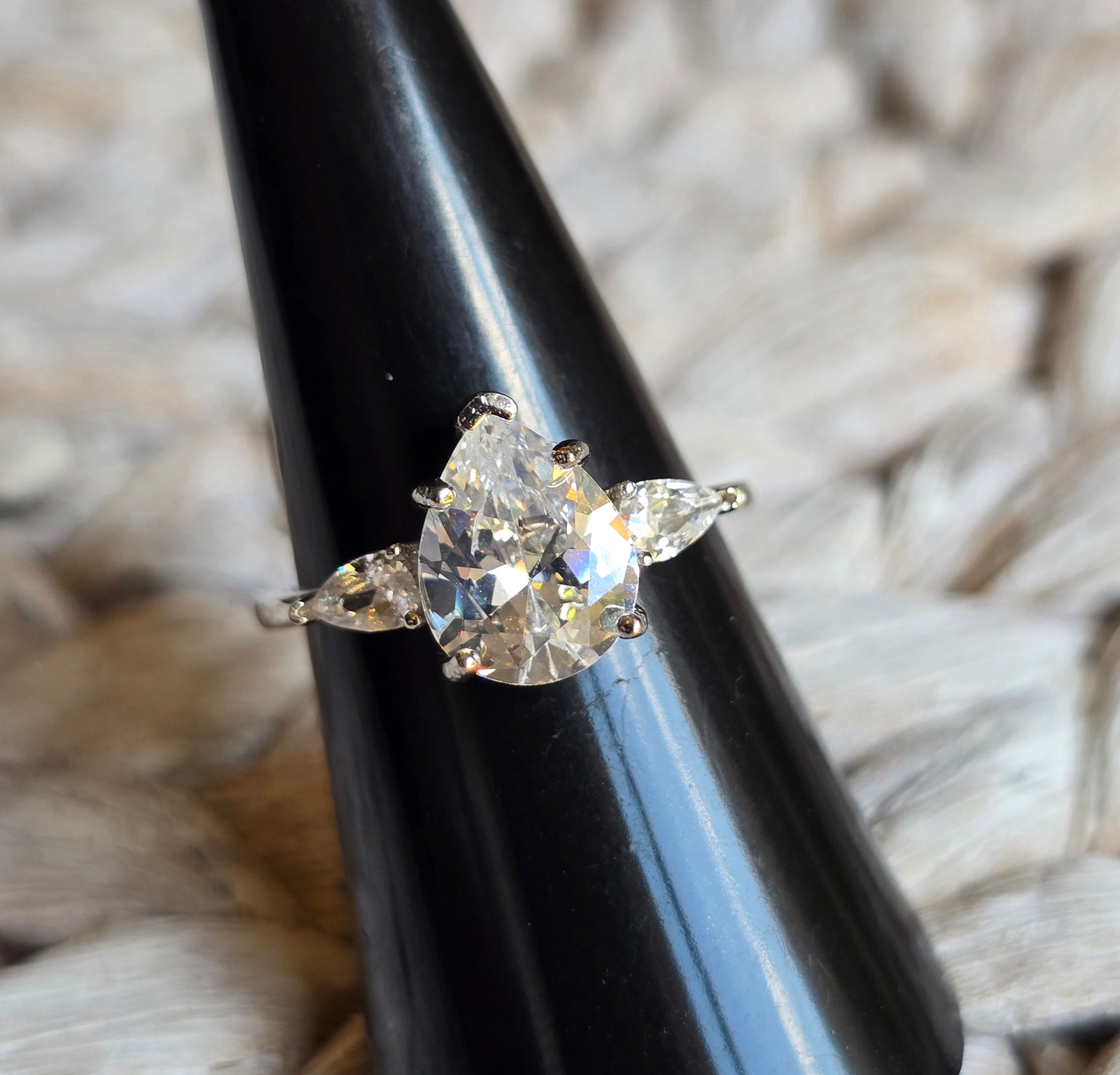 Tear drop Cz ring