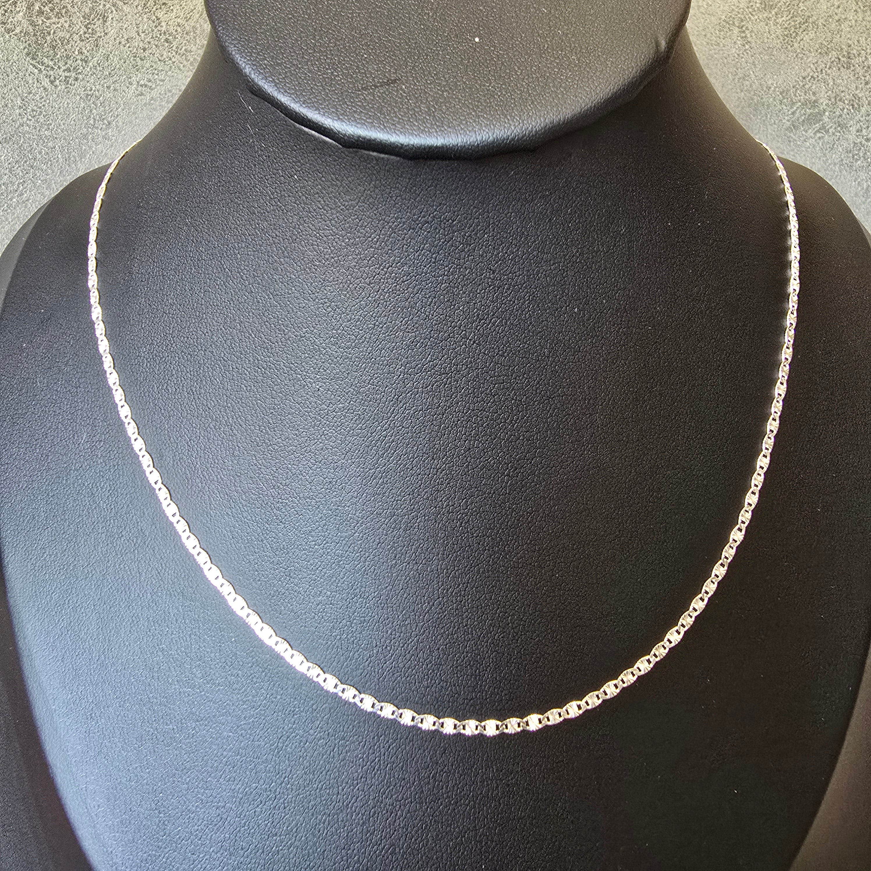 2mm Valentino Flat Link Necklace
