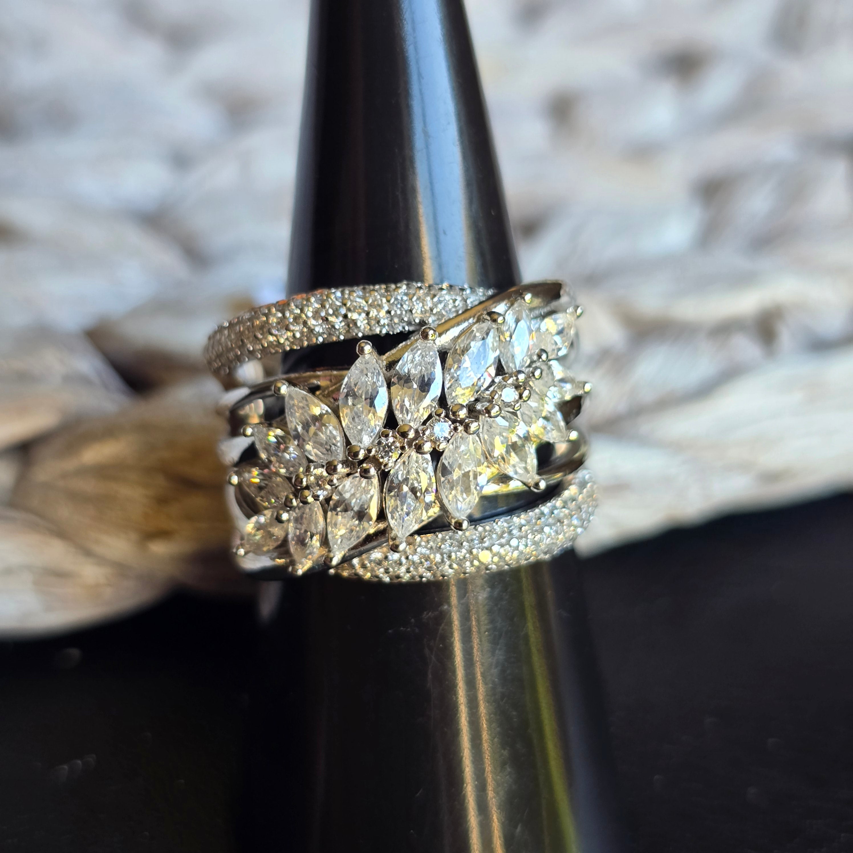 Marquise Collection ring