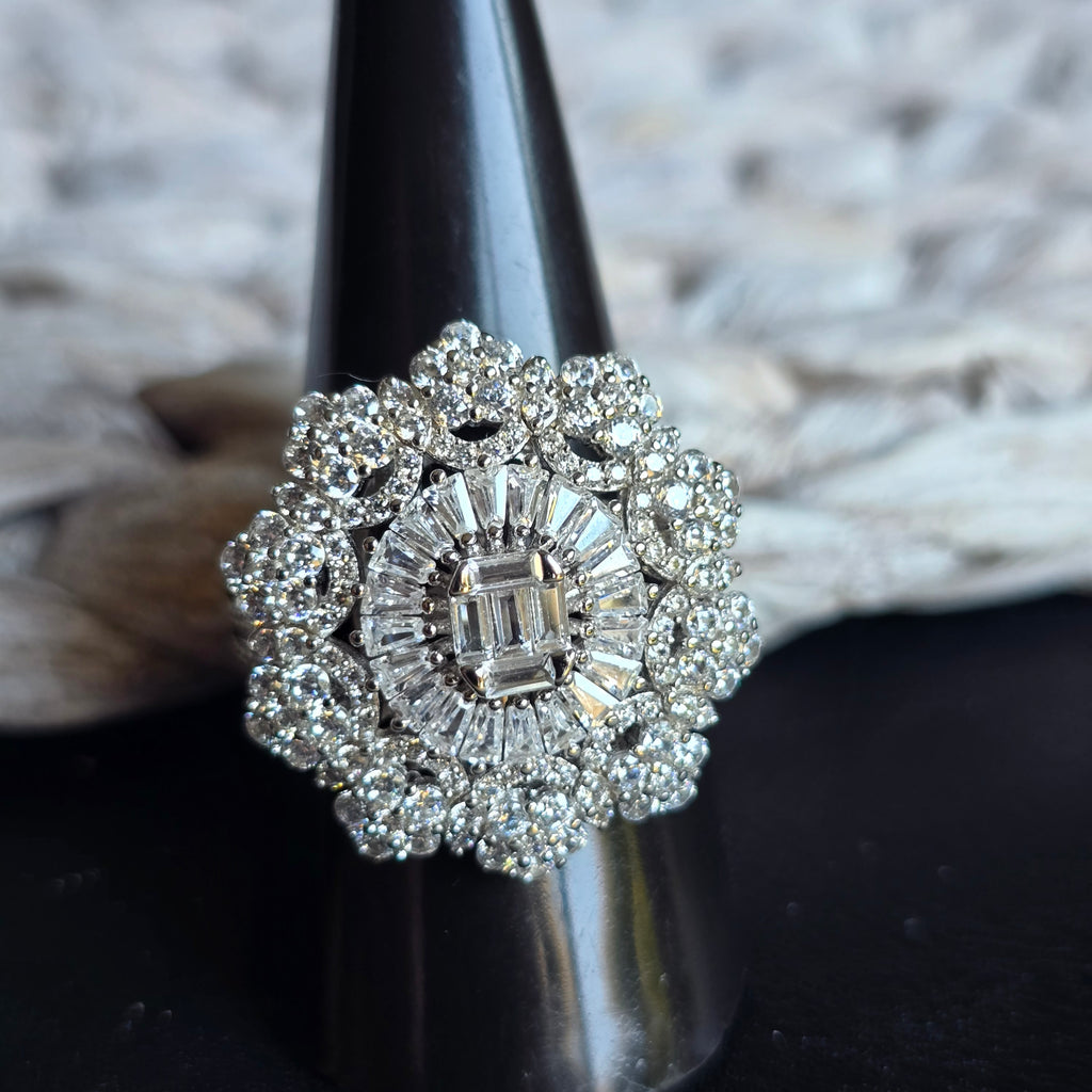 Flower Cz ring