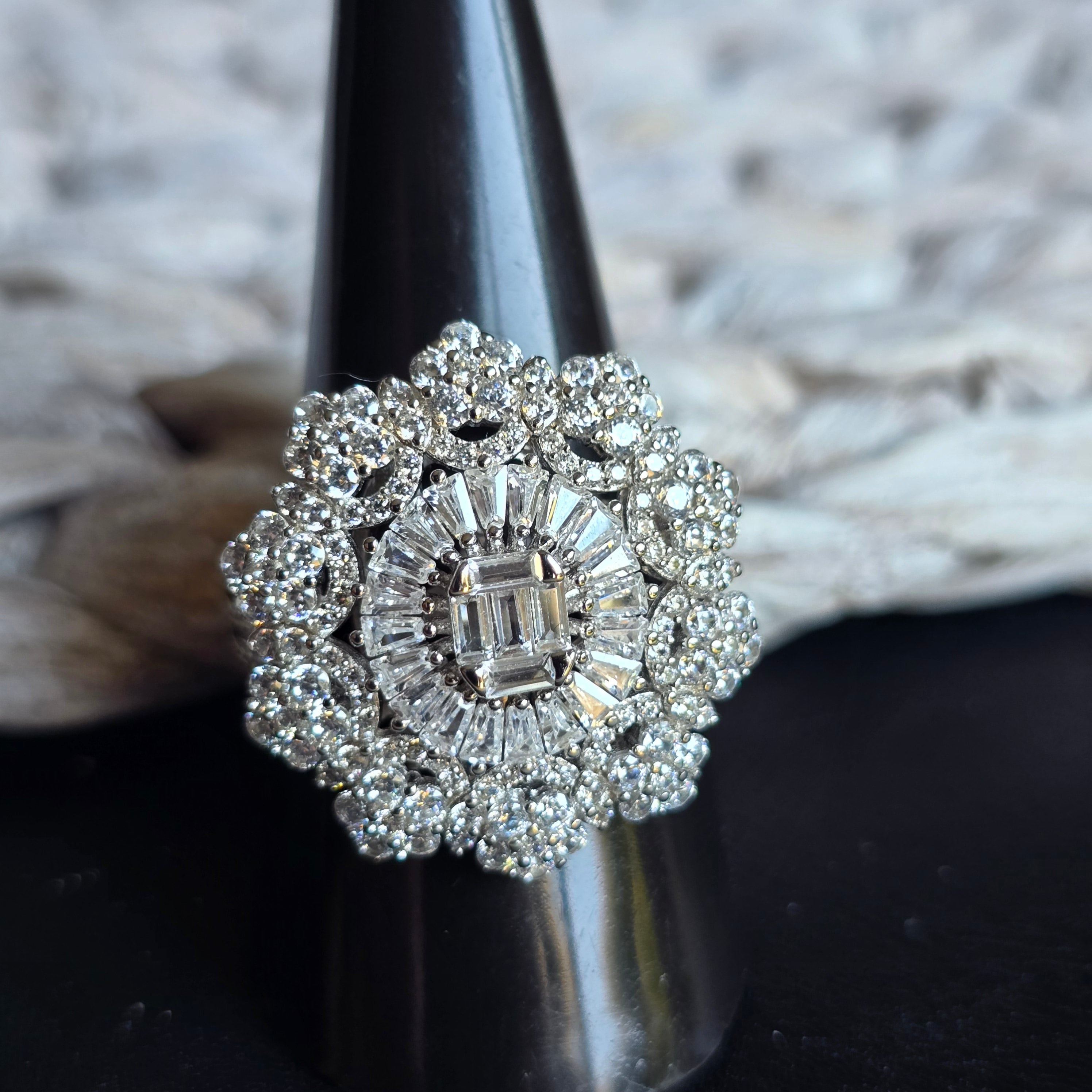 Flower Cz ring