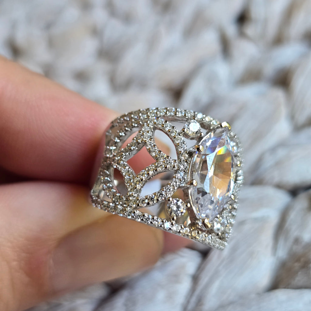 Marquise Cz ring