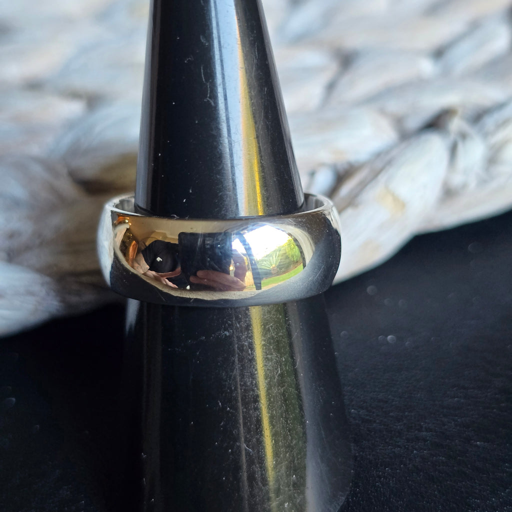Rounded ring