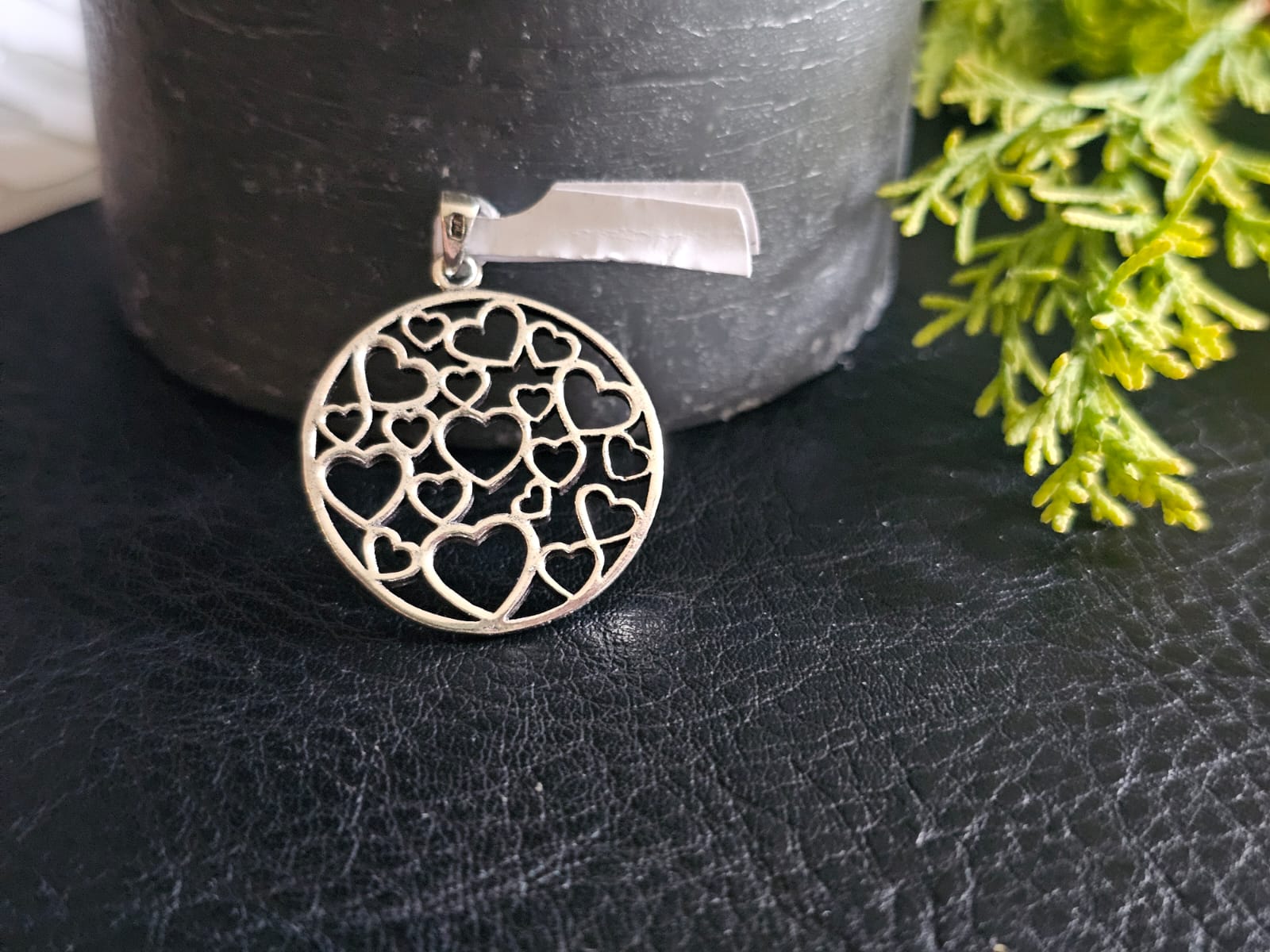 25mm Circle Heart
