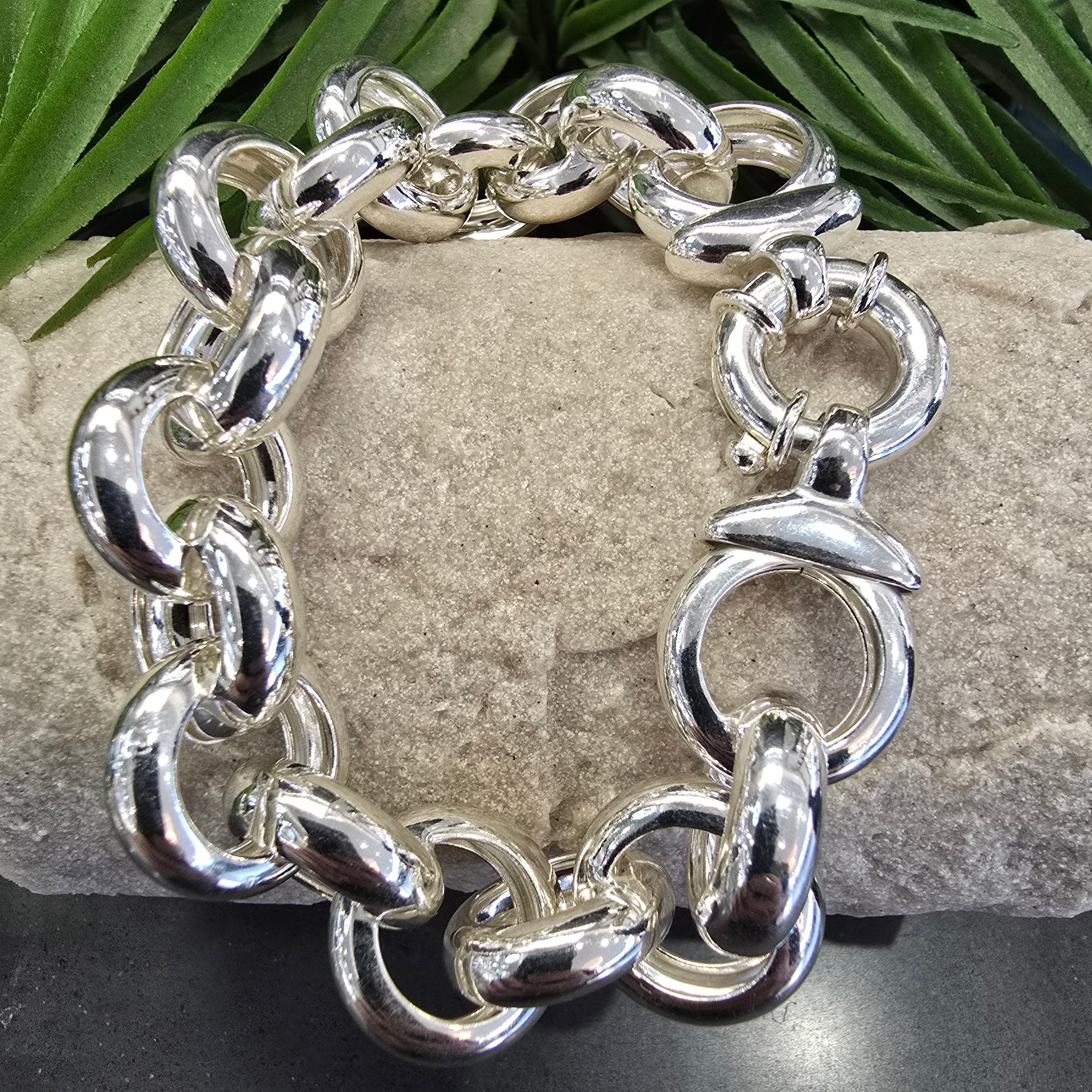 25cm Baulcher 20mm Link Bracelet