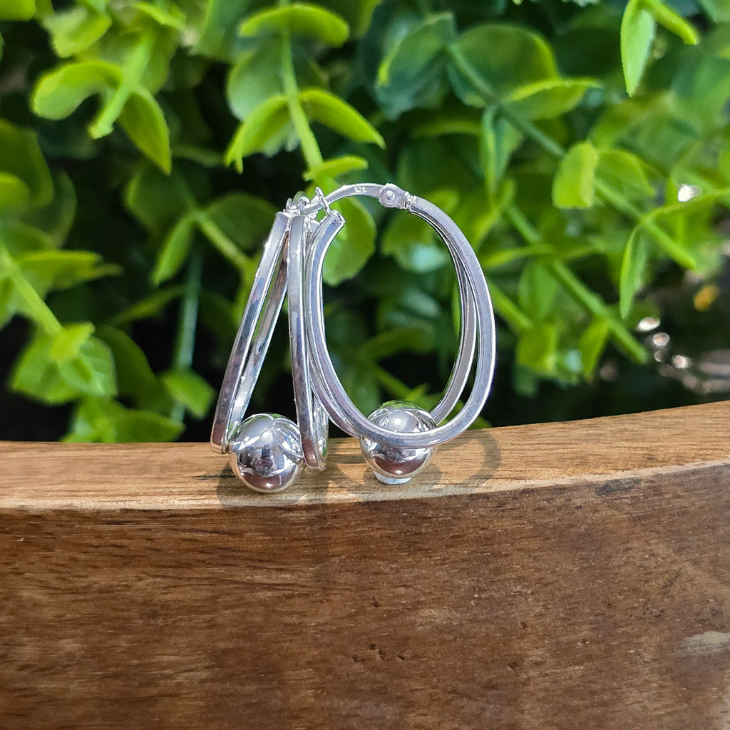 30mm 8mm Ball Hoop with clasp