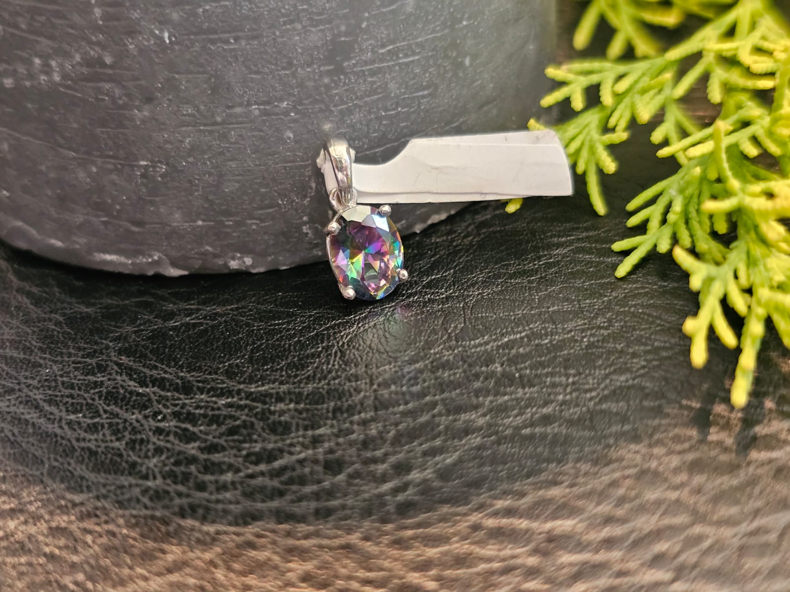 9mm Oval Mystic Topaz