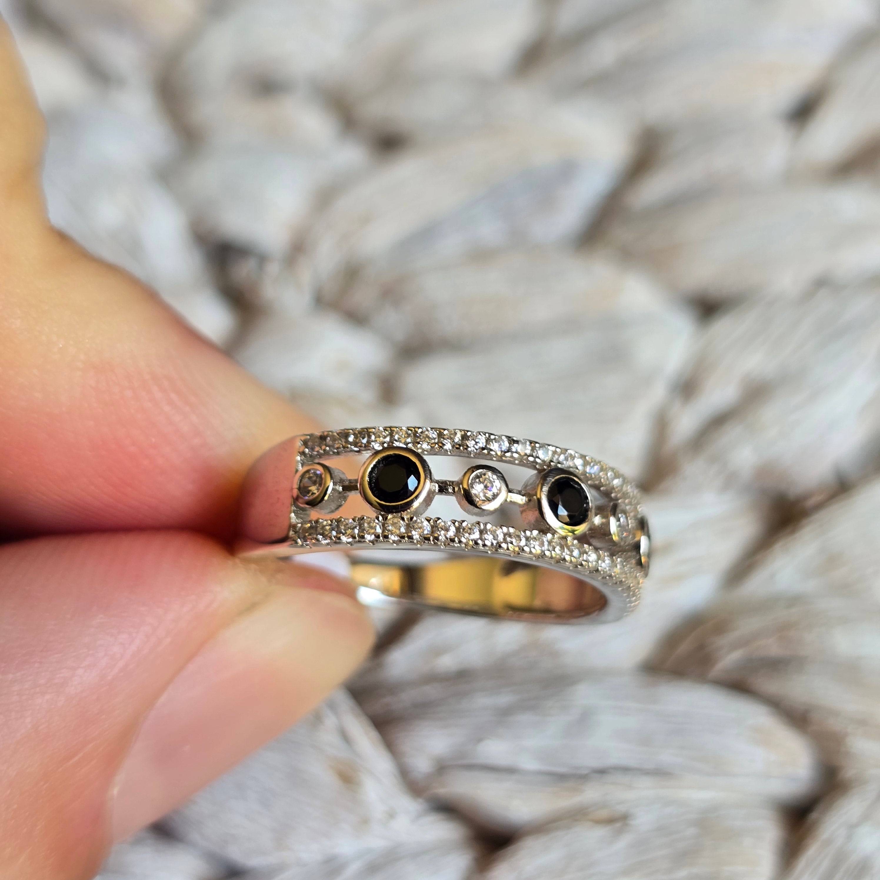 Fine Black Onyx ring