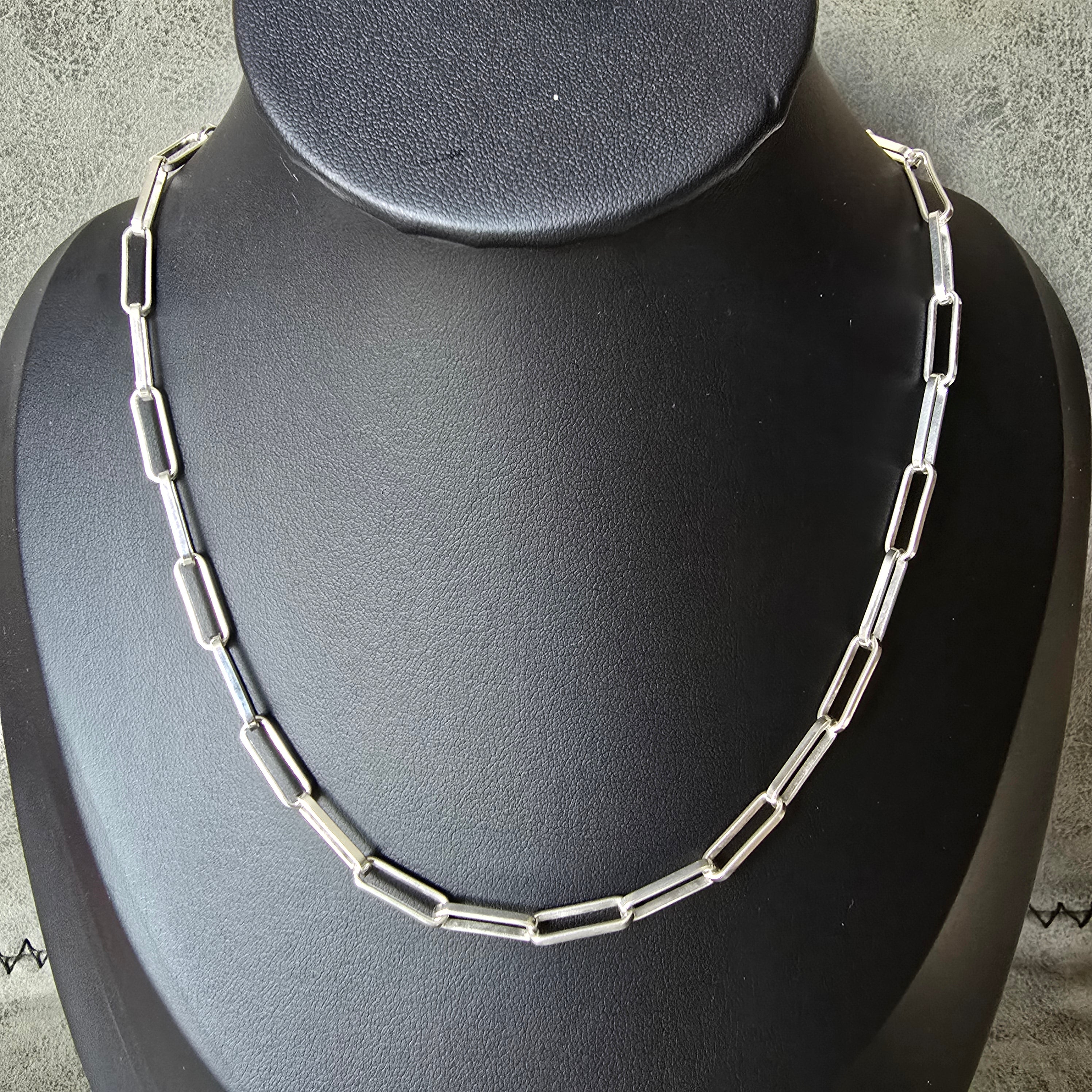 4.3mm Paperclip Necklace