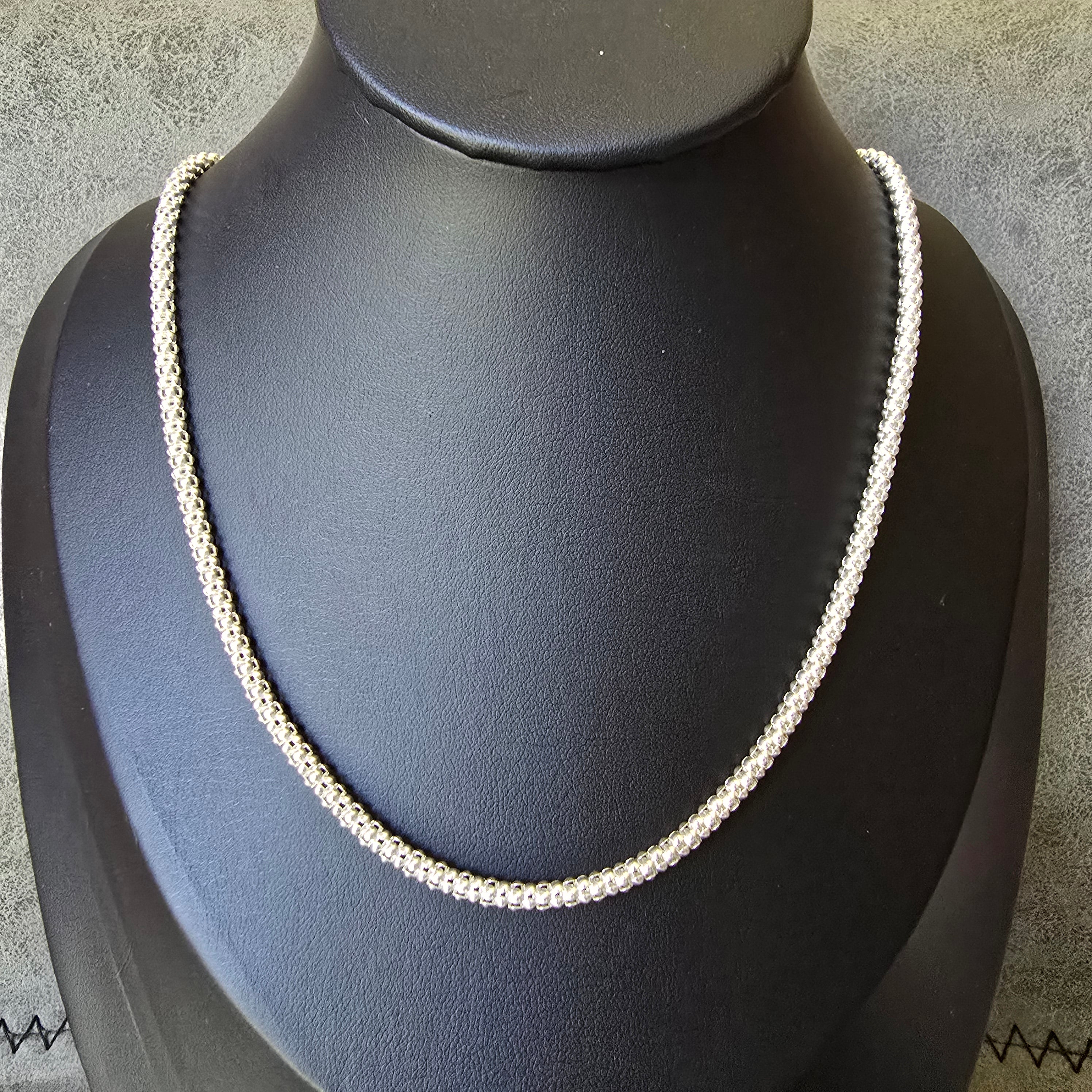 3.5mm Popcorn Necklace