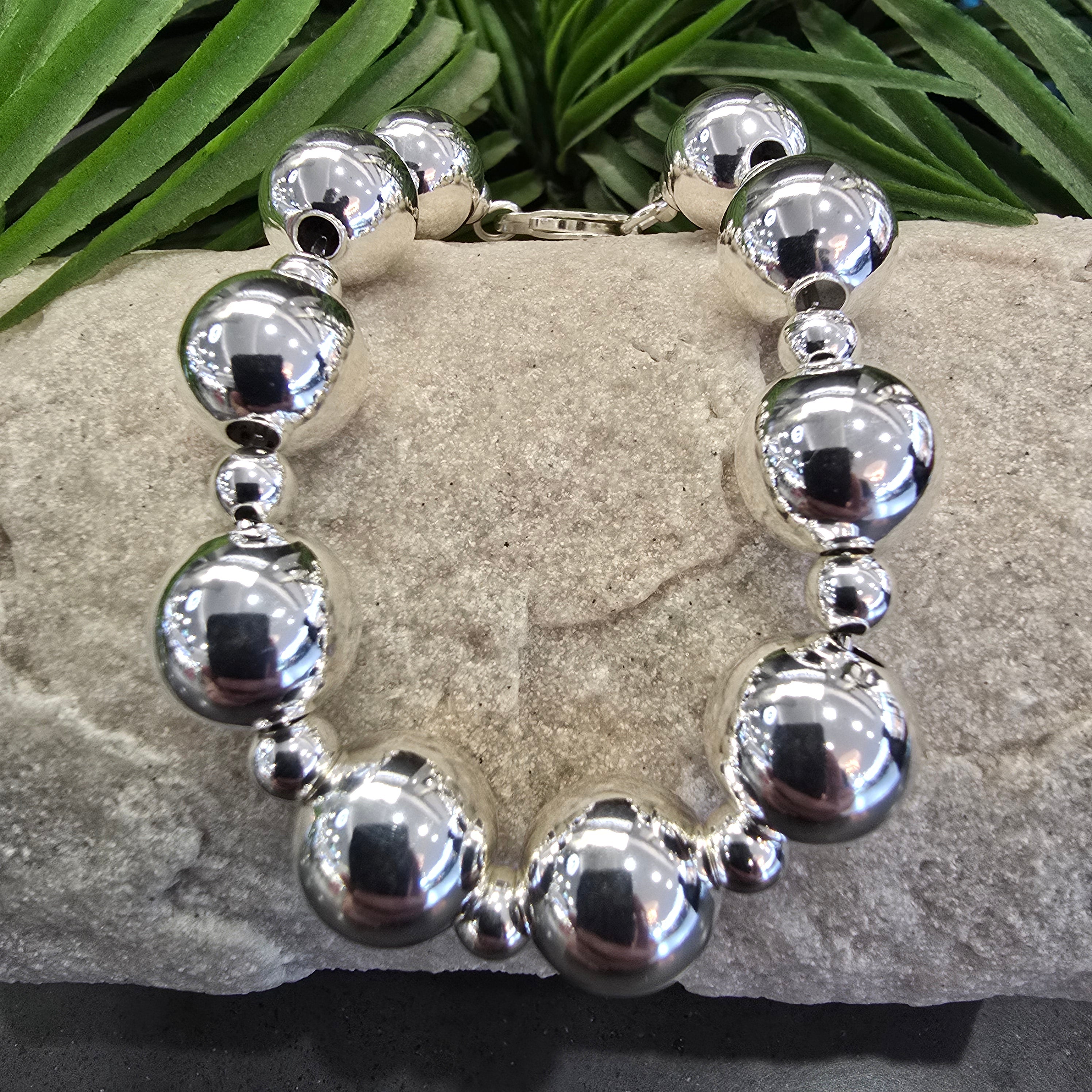 22cm Ball 14mm Bracelet
