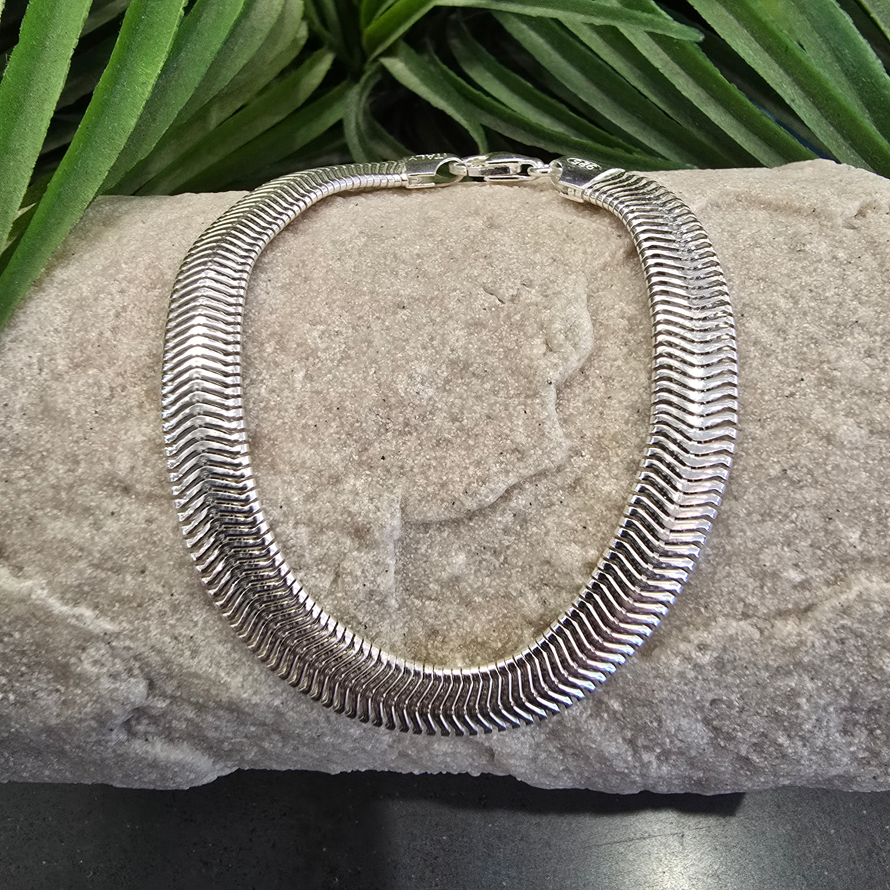 19cm Snake 8mm Bracelet