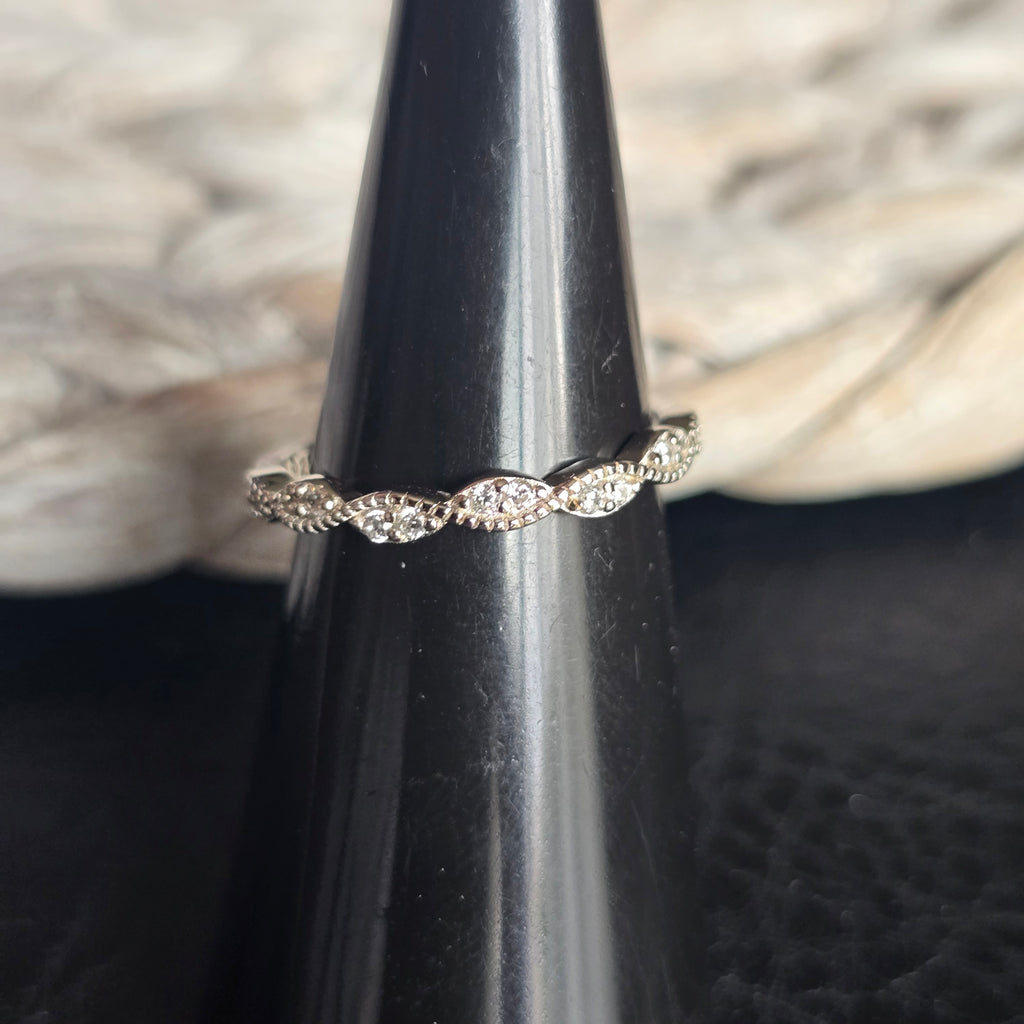 Vintage Waived ring