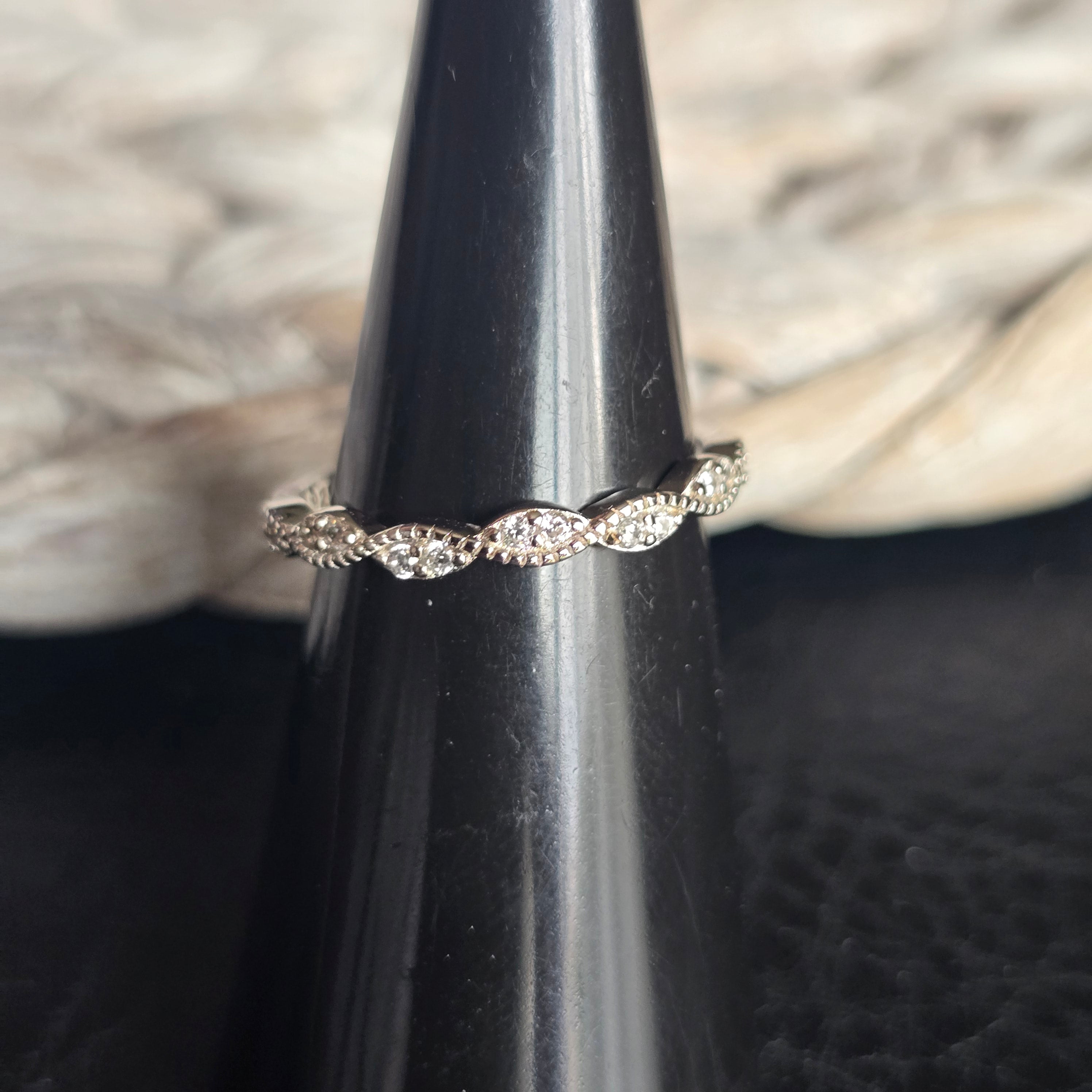 Vintage Waived ring