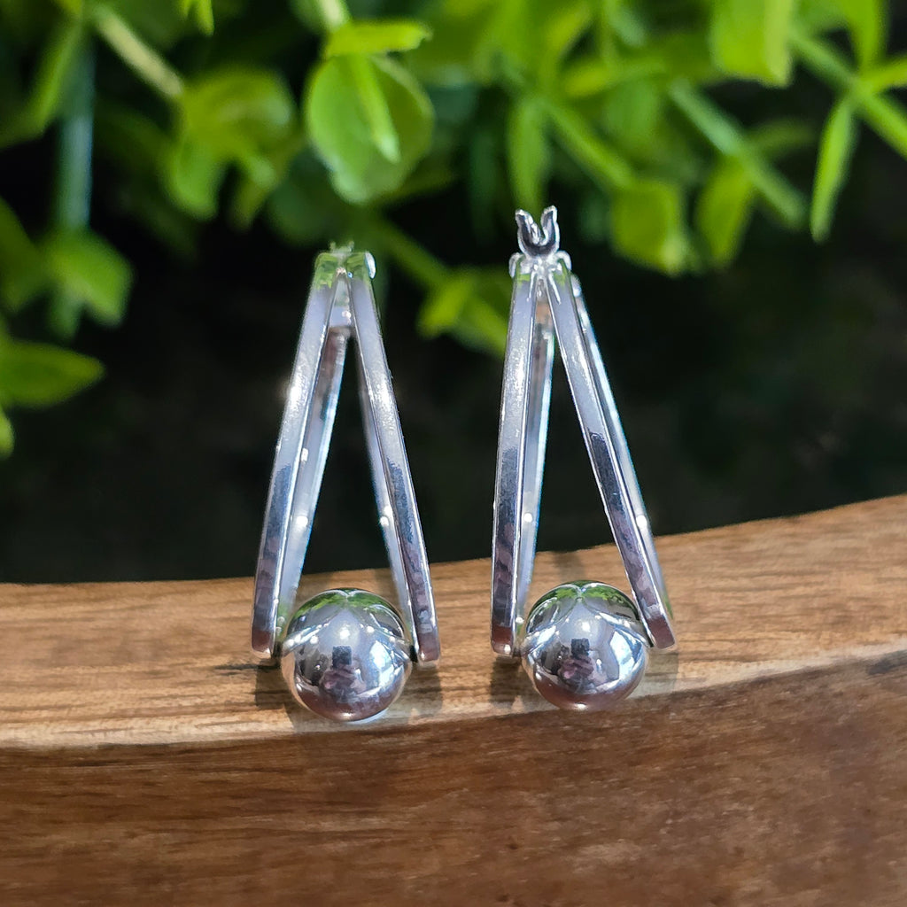 30mm 8mm Ball Hoop with clasp