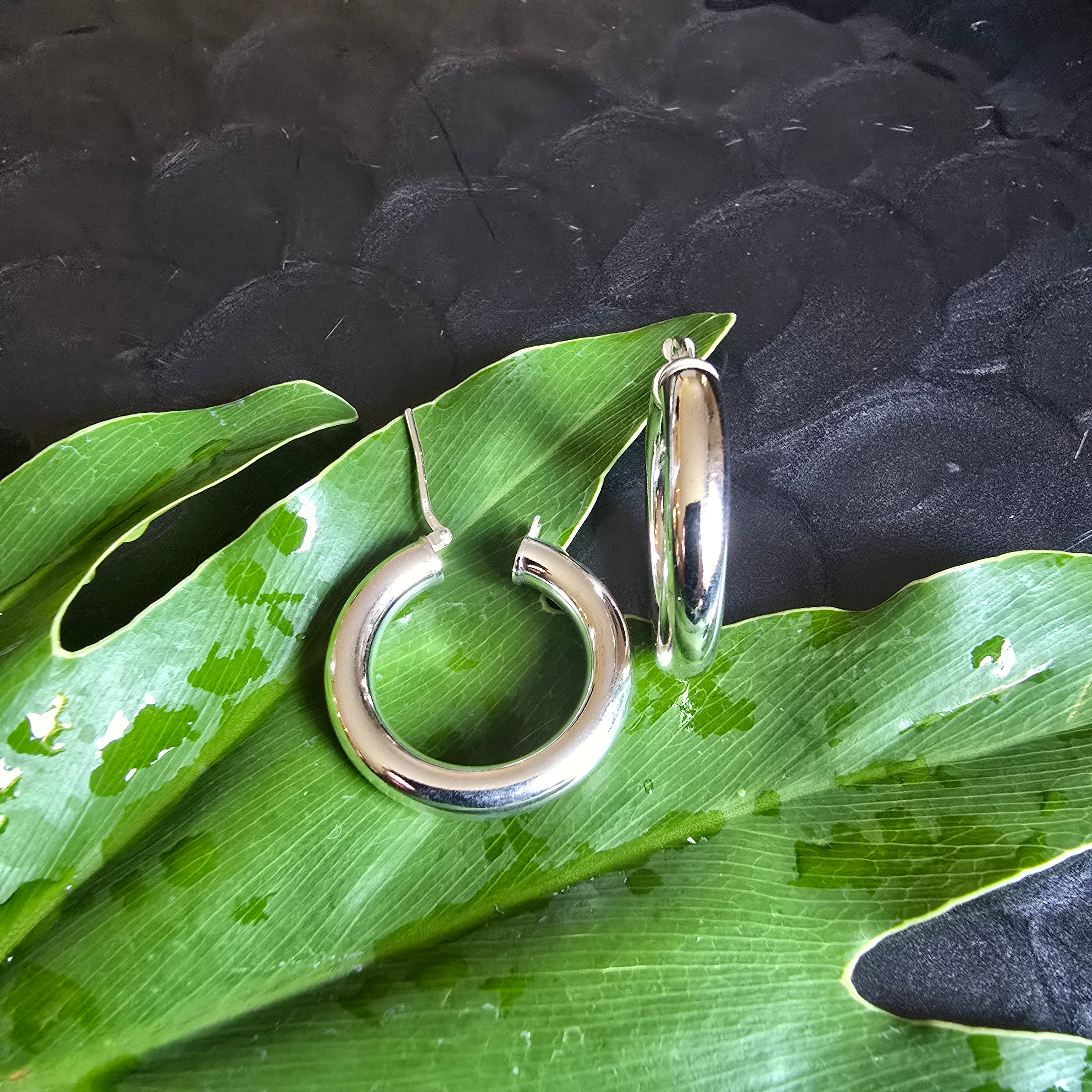 28mm Round 5mm Hoops
